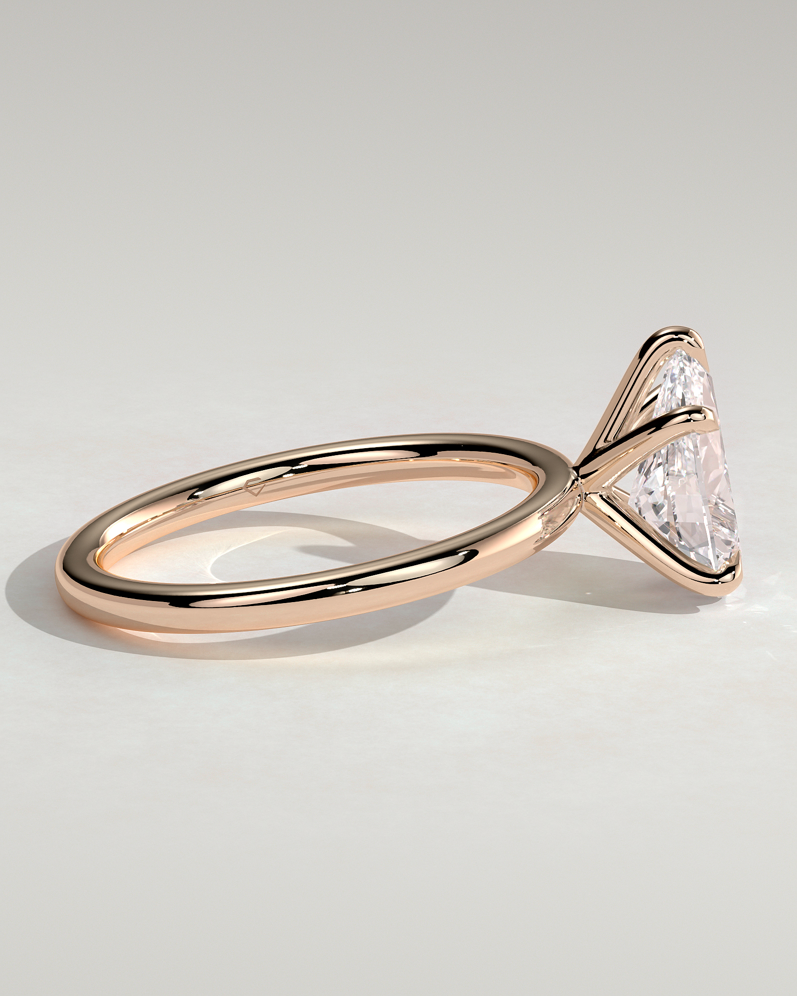 Alia - 5 Claw Pear Solitaire - 18k Rose Gold