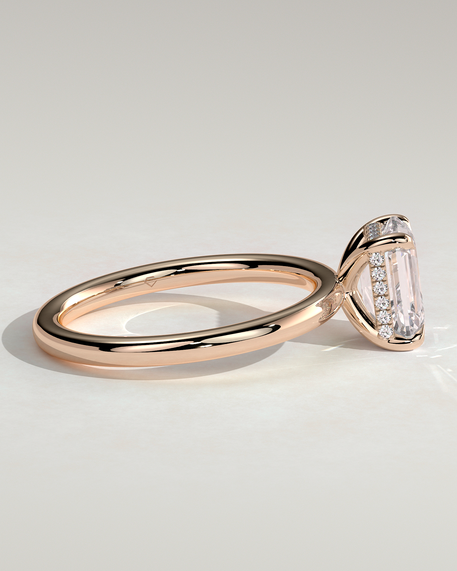 Alice  Emerald Solitaire - 18k Rose Gold