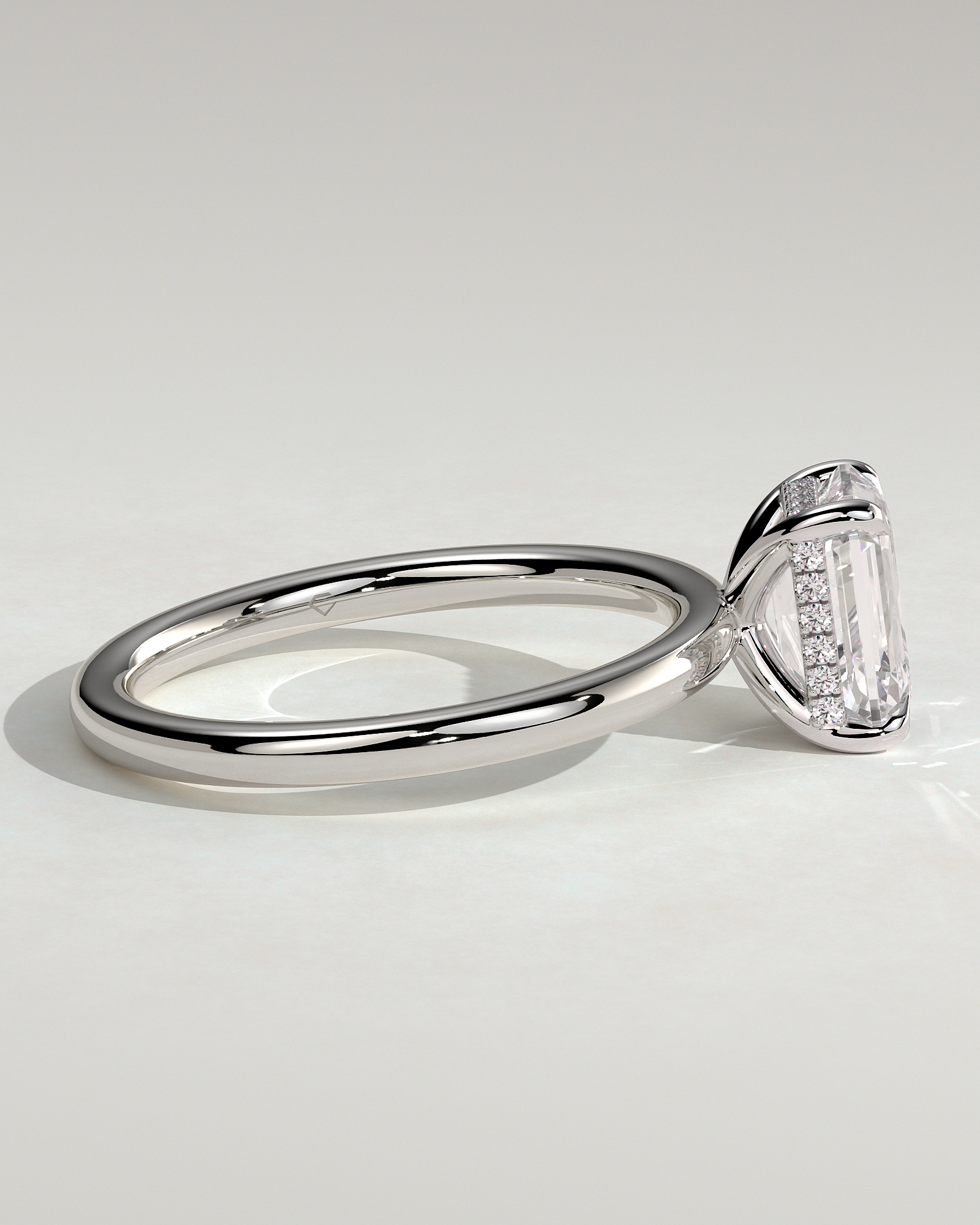 Alice  Emerald Solitaire - 18k White Gold