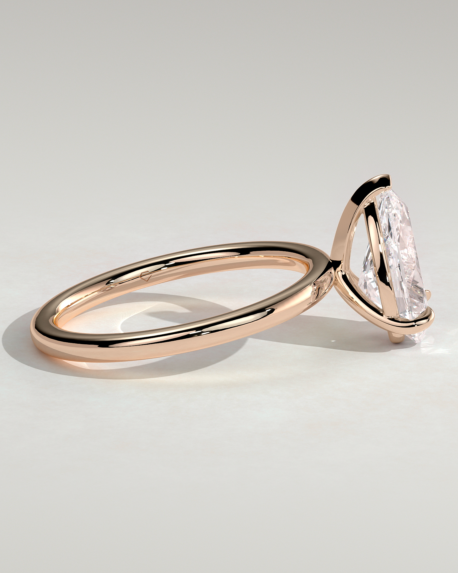 Amy  3 Claw Pear Solitaire - 18k Rose Gold V Claw