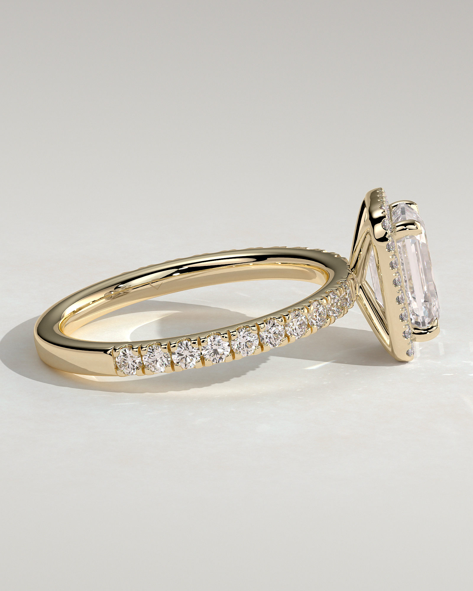 Analyce  Emerald Halo with Pave - 18k Yellow Gold