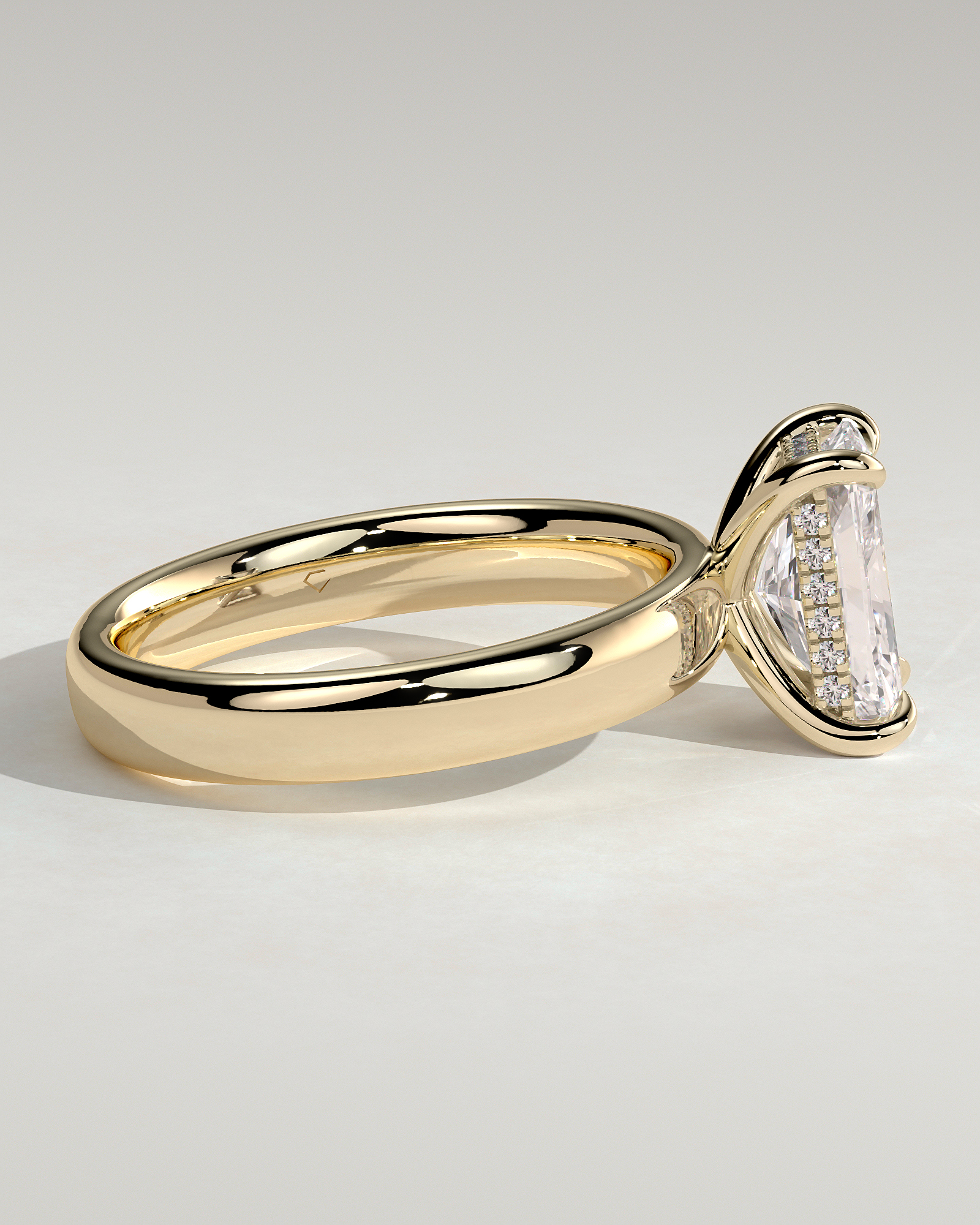Angelina - Radiant Solitaire with Hidden Halo and Cigar Band - 18k Yellow Gold High Setting