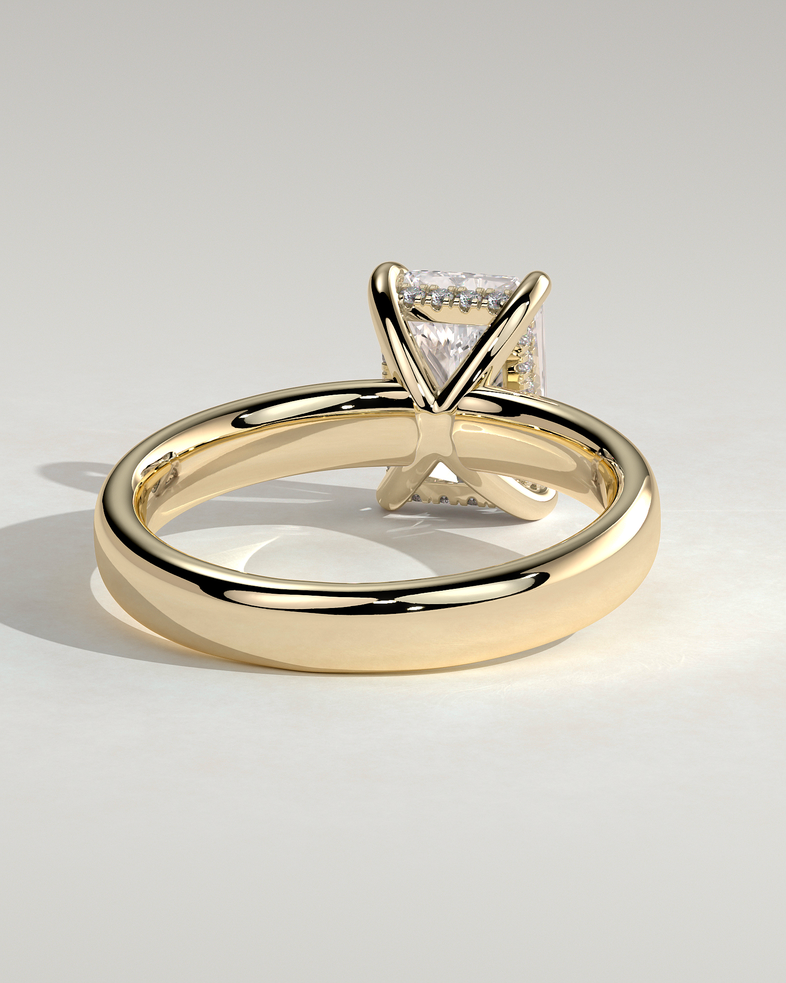 Angelina - Radiant Solitaire with Hidden Halo and Cigar Band - 18k Yellow Gold Low Setting