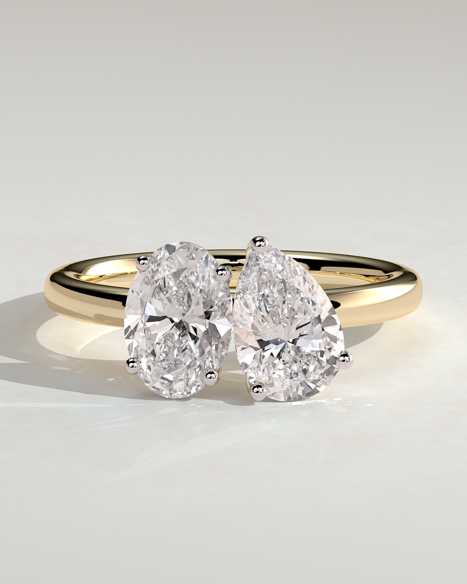 April - Oval & Pear Toi Et Moi - 18k Yellow Gold / 18k White Gold