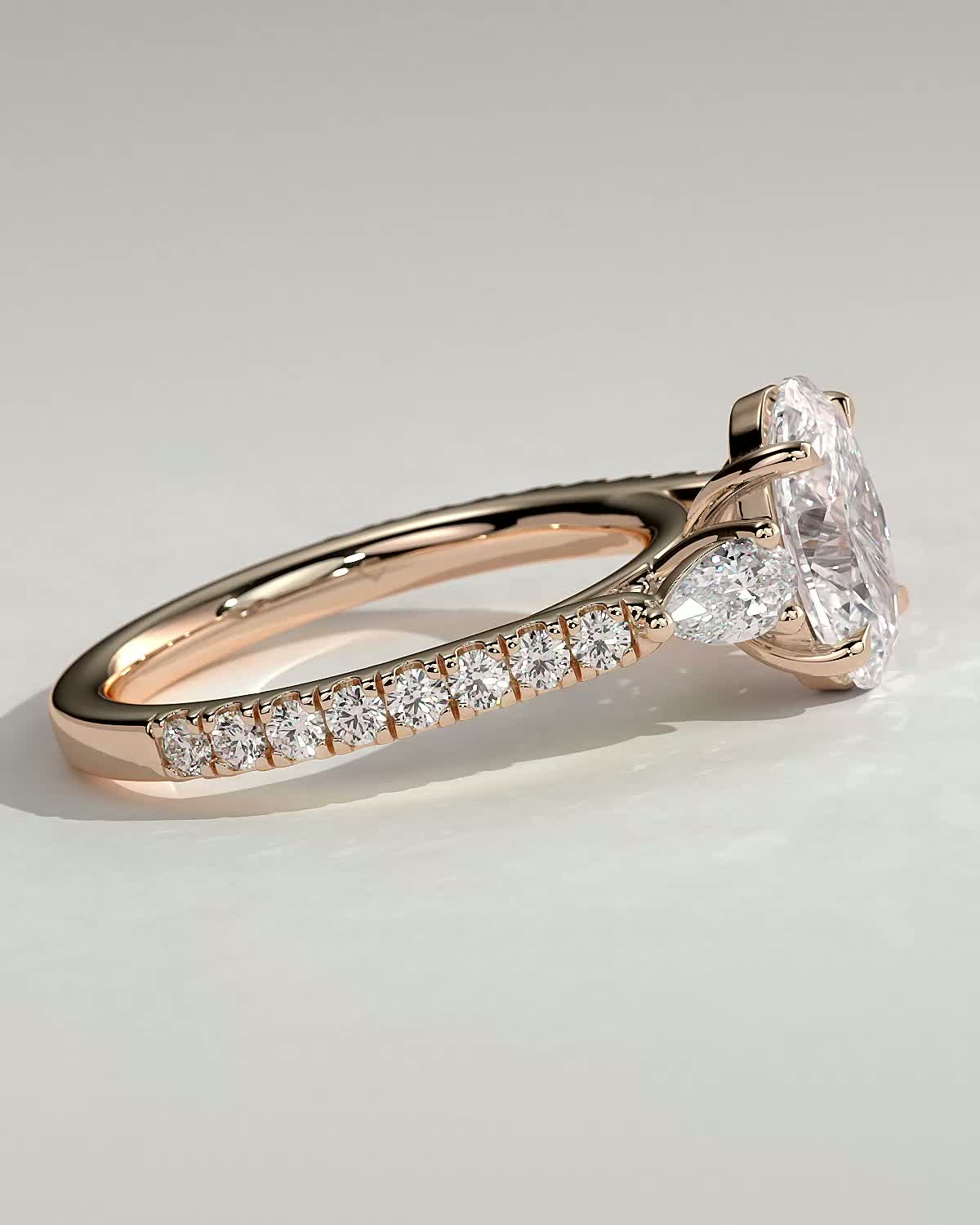 Arabella - Oval Trilogy with Side Stones - 18k Rose Gold