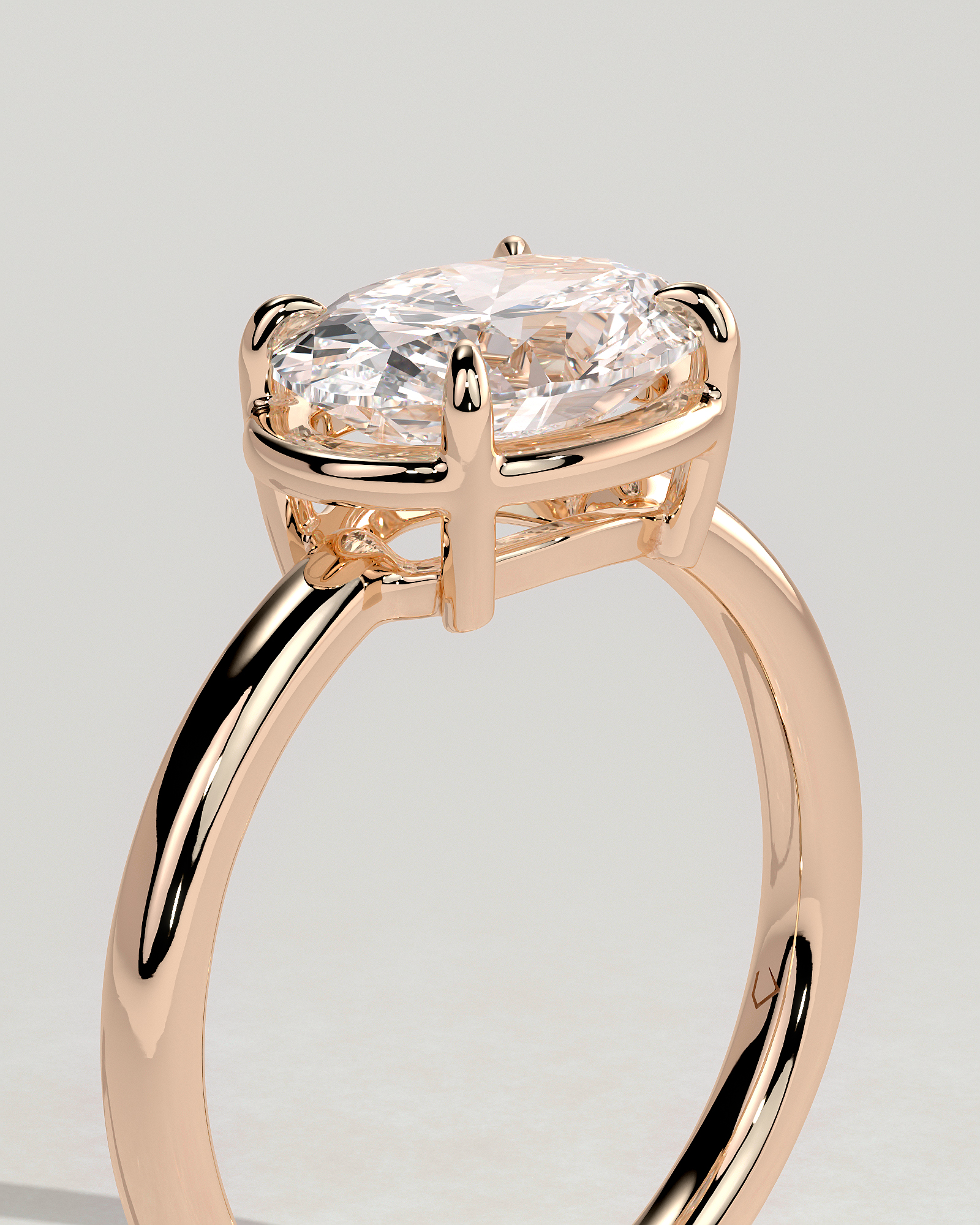 Arlo - Oval East West Bezel Frame Solitaire with Claws - 18k Rose Gold