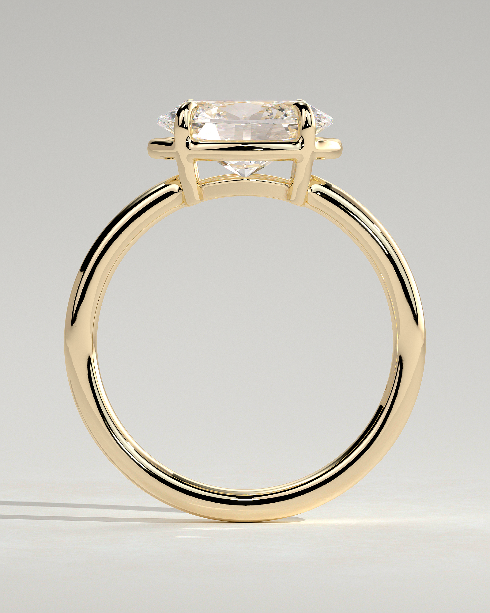 Arlo - Oval East West Bezel Frame Solitaire with Claws - 18k Yellow Gold