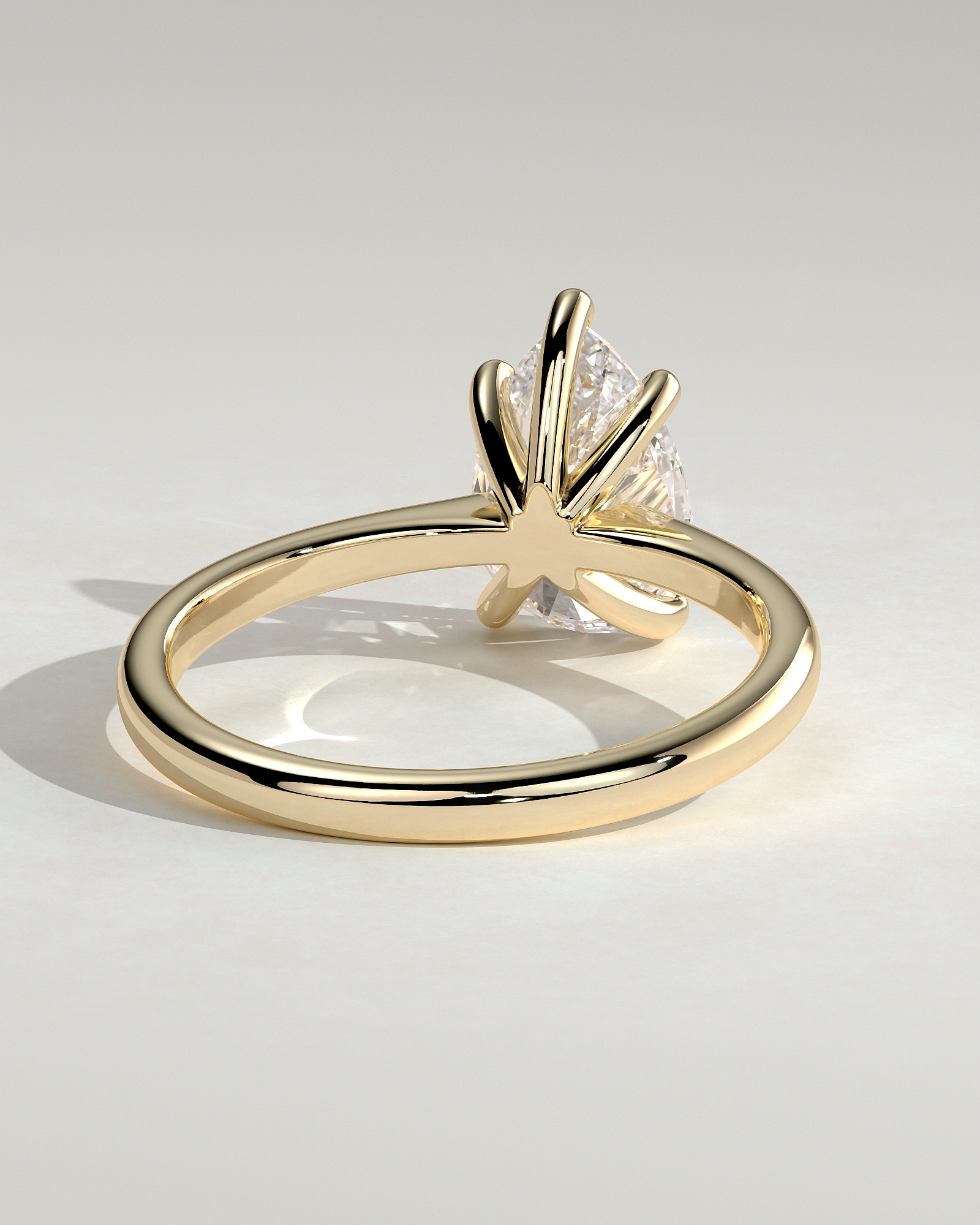 Aspen  5 Claw Pear Solitaire - 18k Yellow Gold