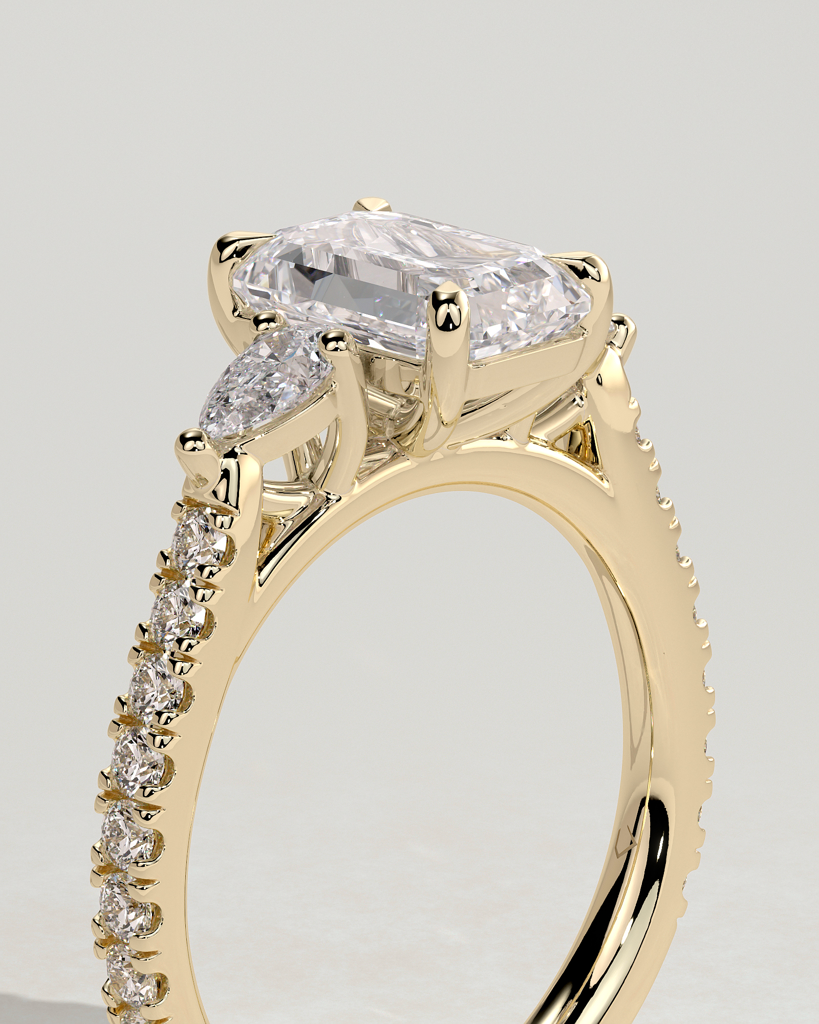 Autumn - Emerald Trilogy with Pav - 18k Yellow Gold