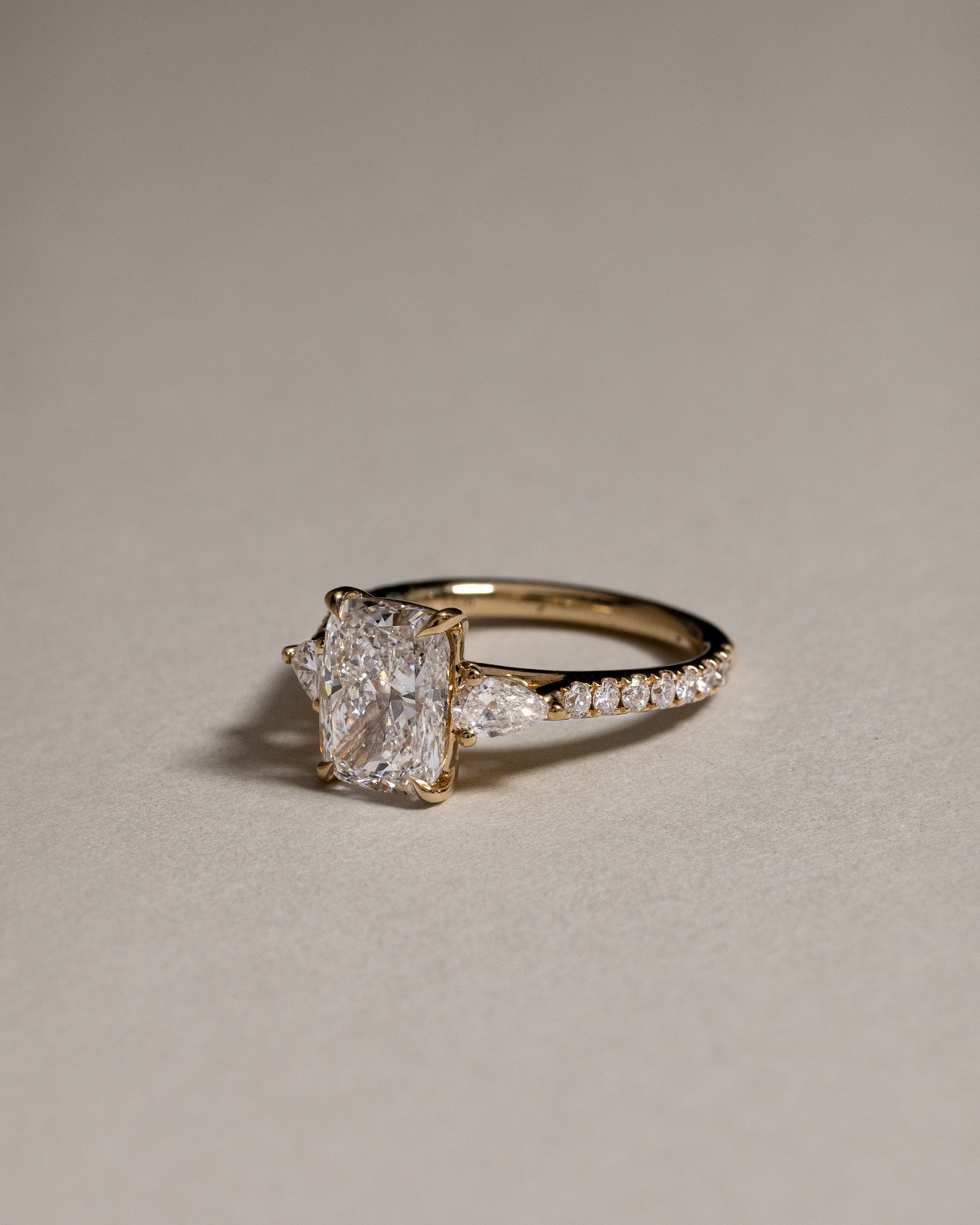 Bree  Elongated Cushion Trilogy with Pav Lifestyle Image