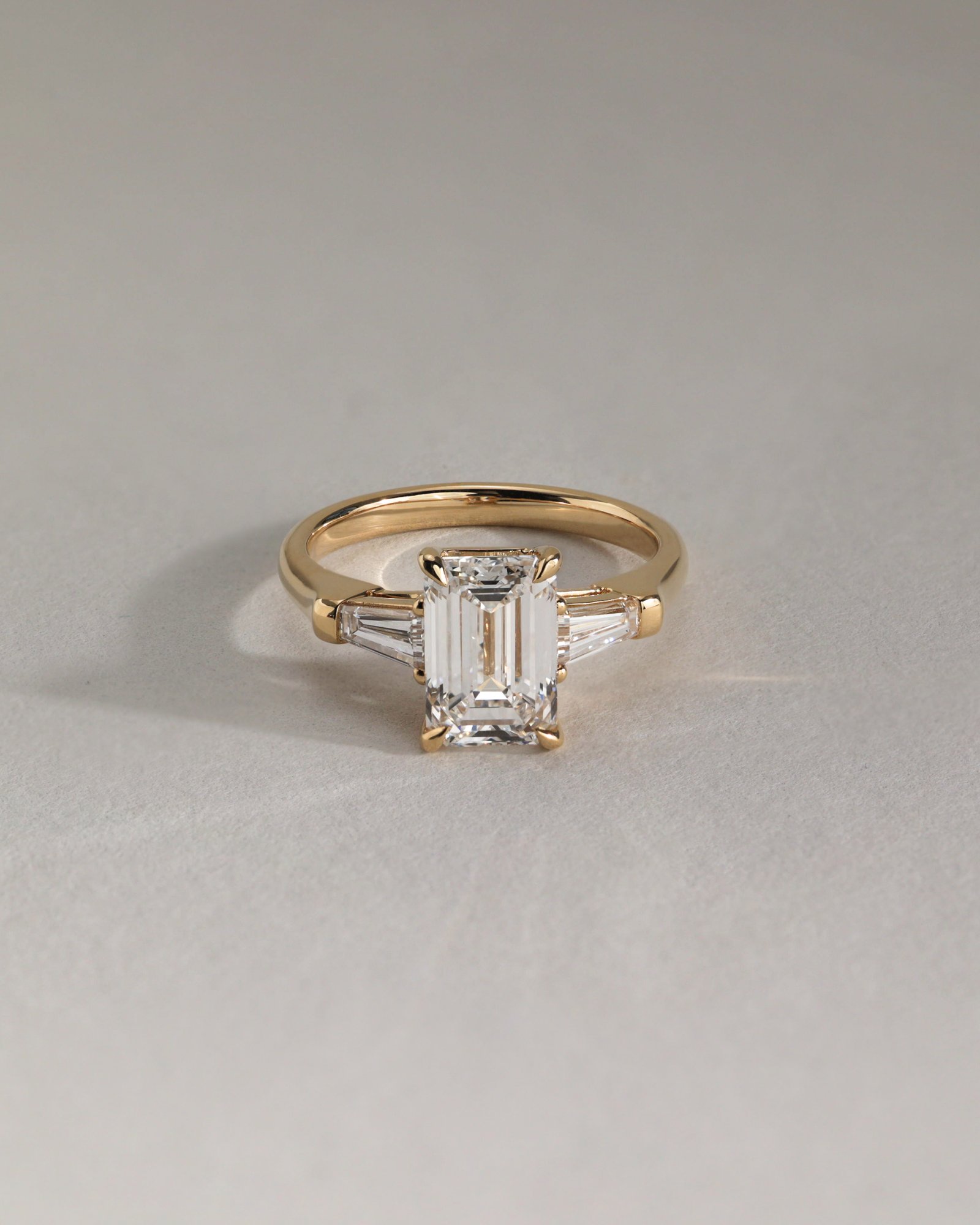 Bridget  Emerald Trilogy Lifestyle Image