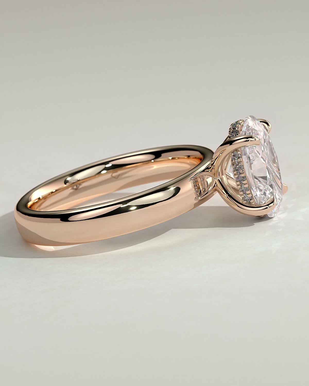 Bronte - Oval Solitaire with Cigar Band - 18k Rose Gold High Setting
