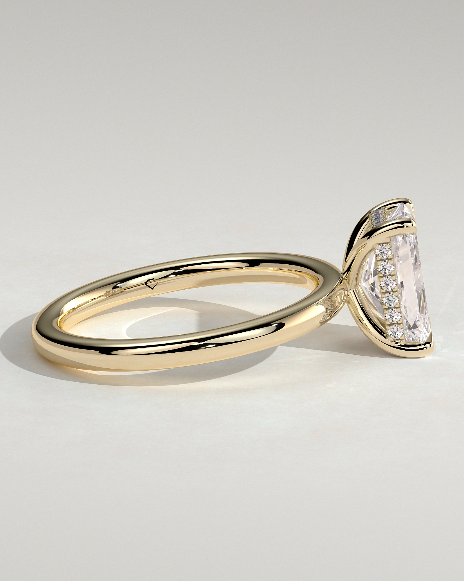 Carly  Radiant Solitaire - 18k Yellow Gold