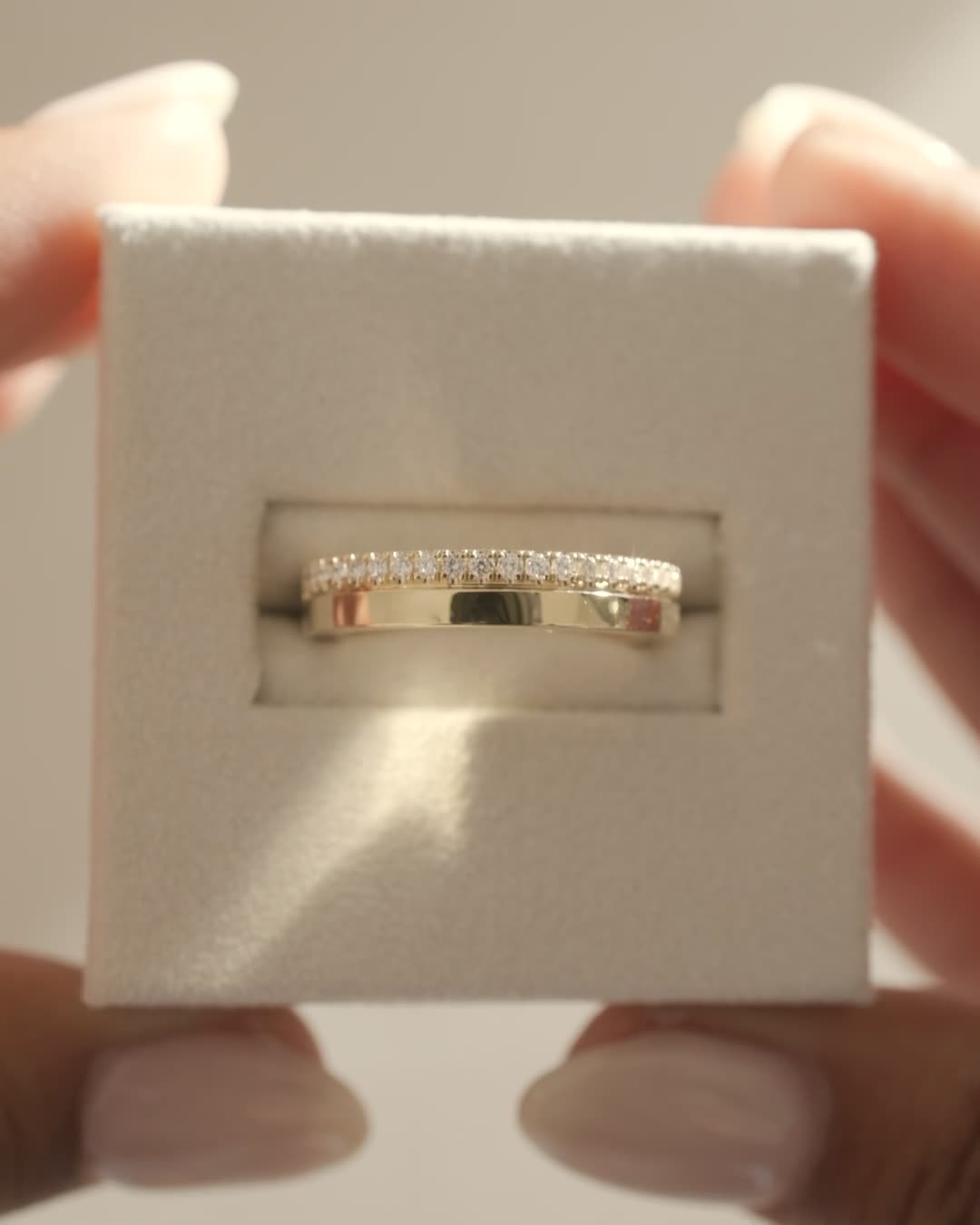 Clara - Cigar Band with Pav Edge Lifestyle Image