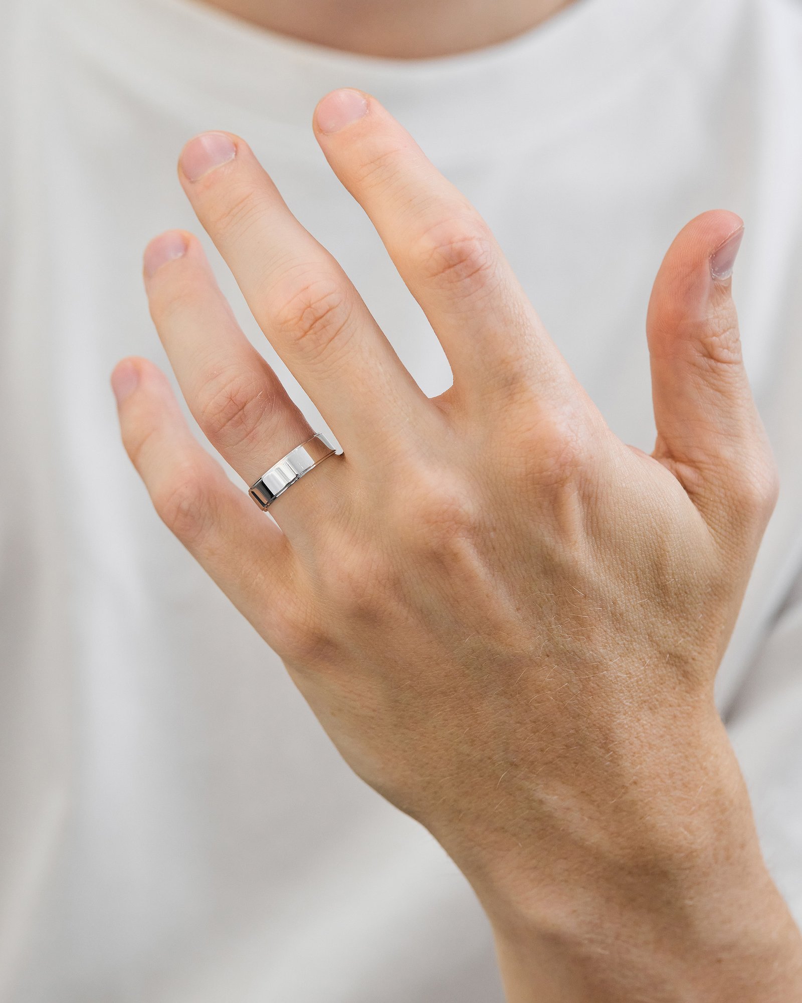 Classic Side Cut Mens Wedding Ring Lifestyle Image