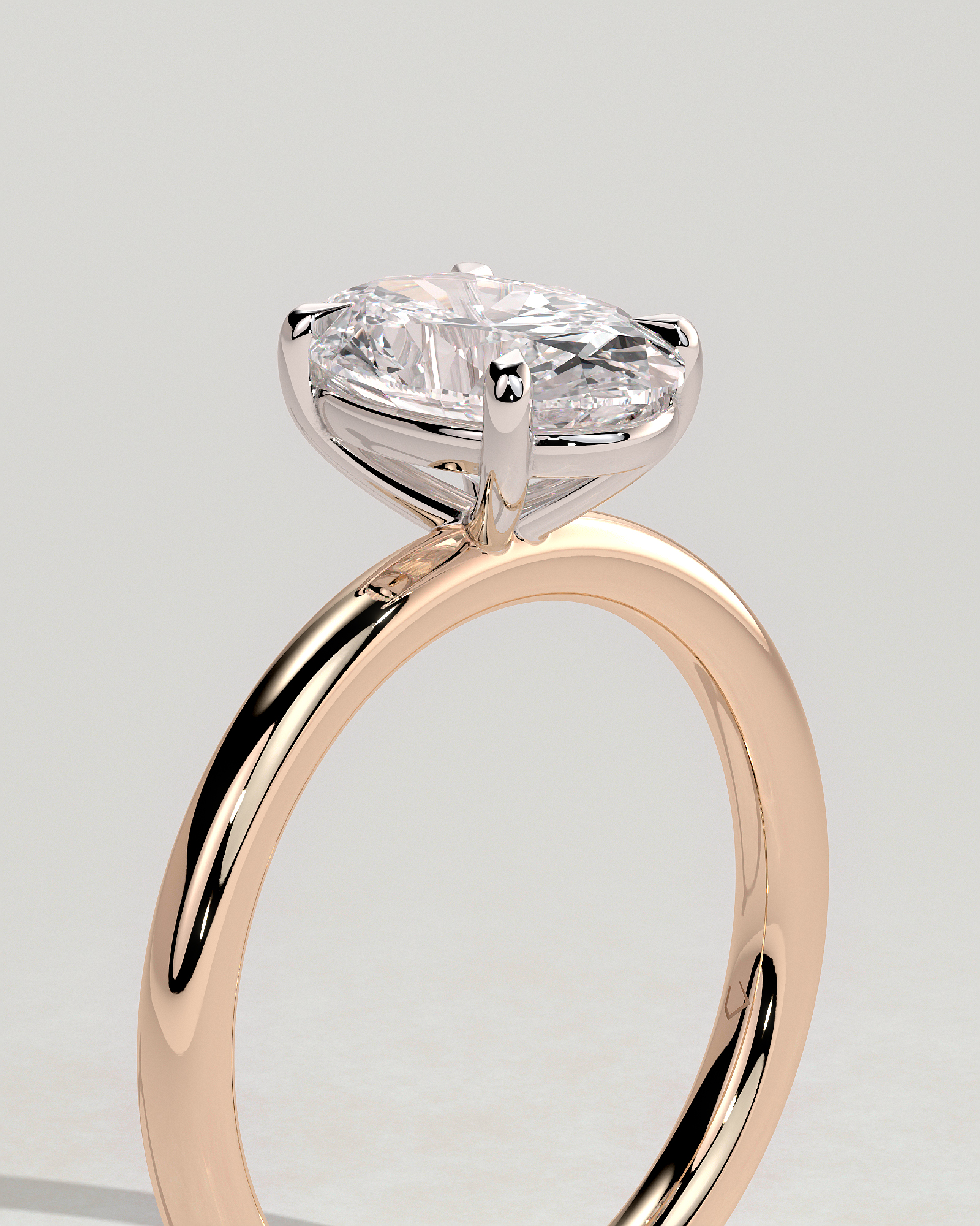 Daisy  Oval Solitaire - 18k Rose Gold / 18k White Gold High Setting