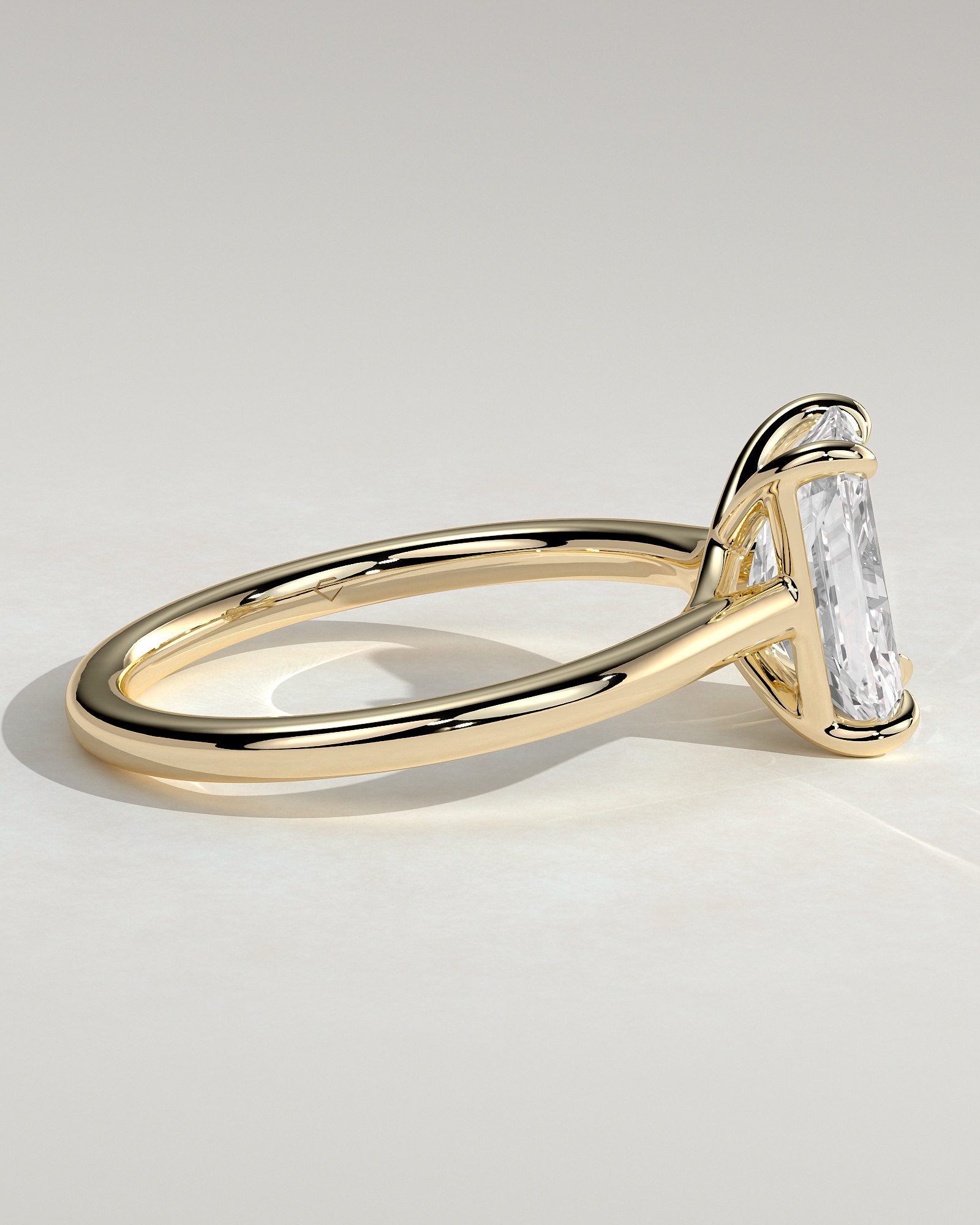 Dakota - Radiant Solitaire with Trellis Setting - 18k Yellow Gold