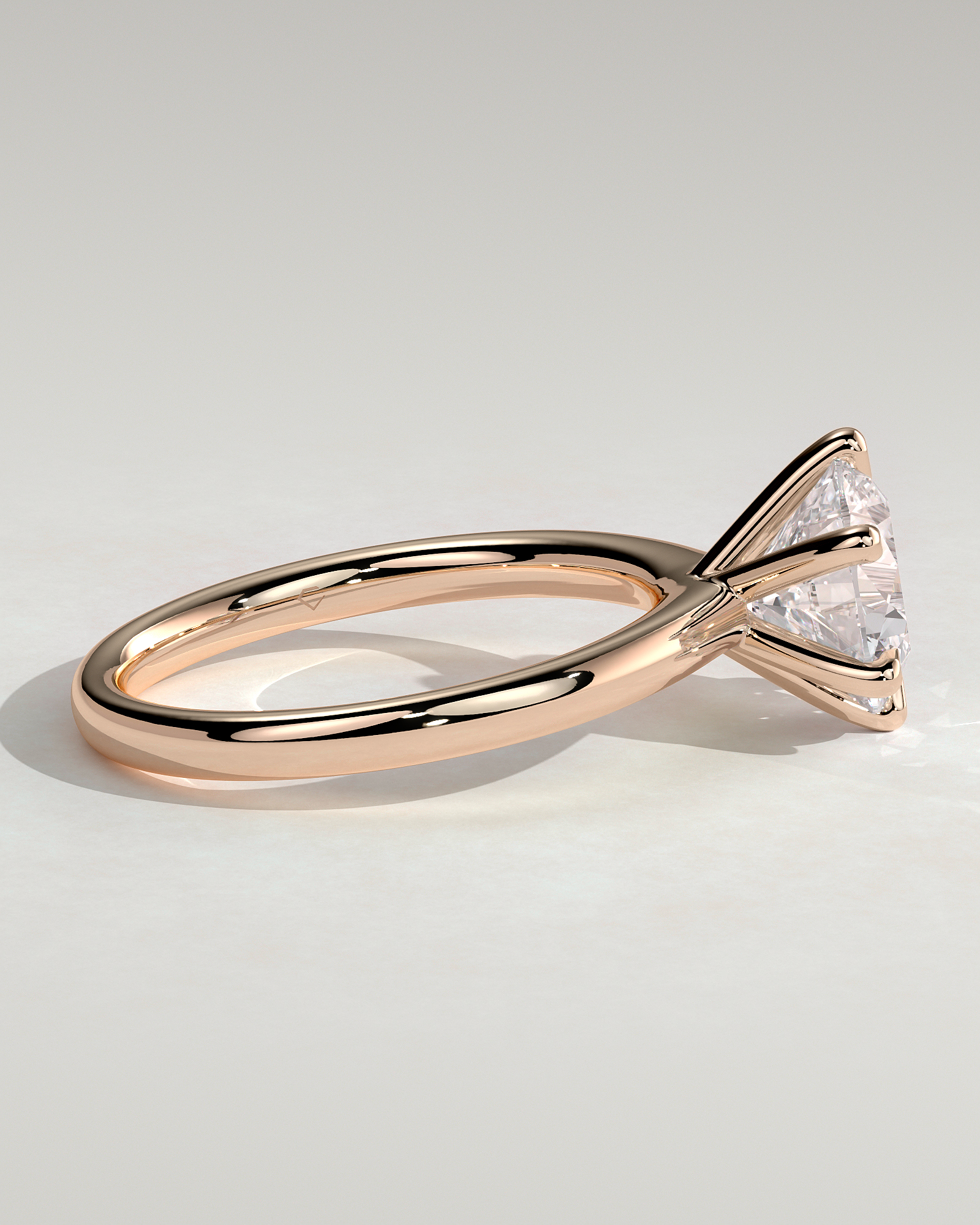 Daniela - Six Claw Solitaire - 18k Rose Gold