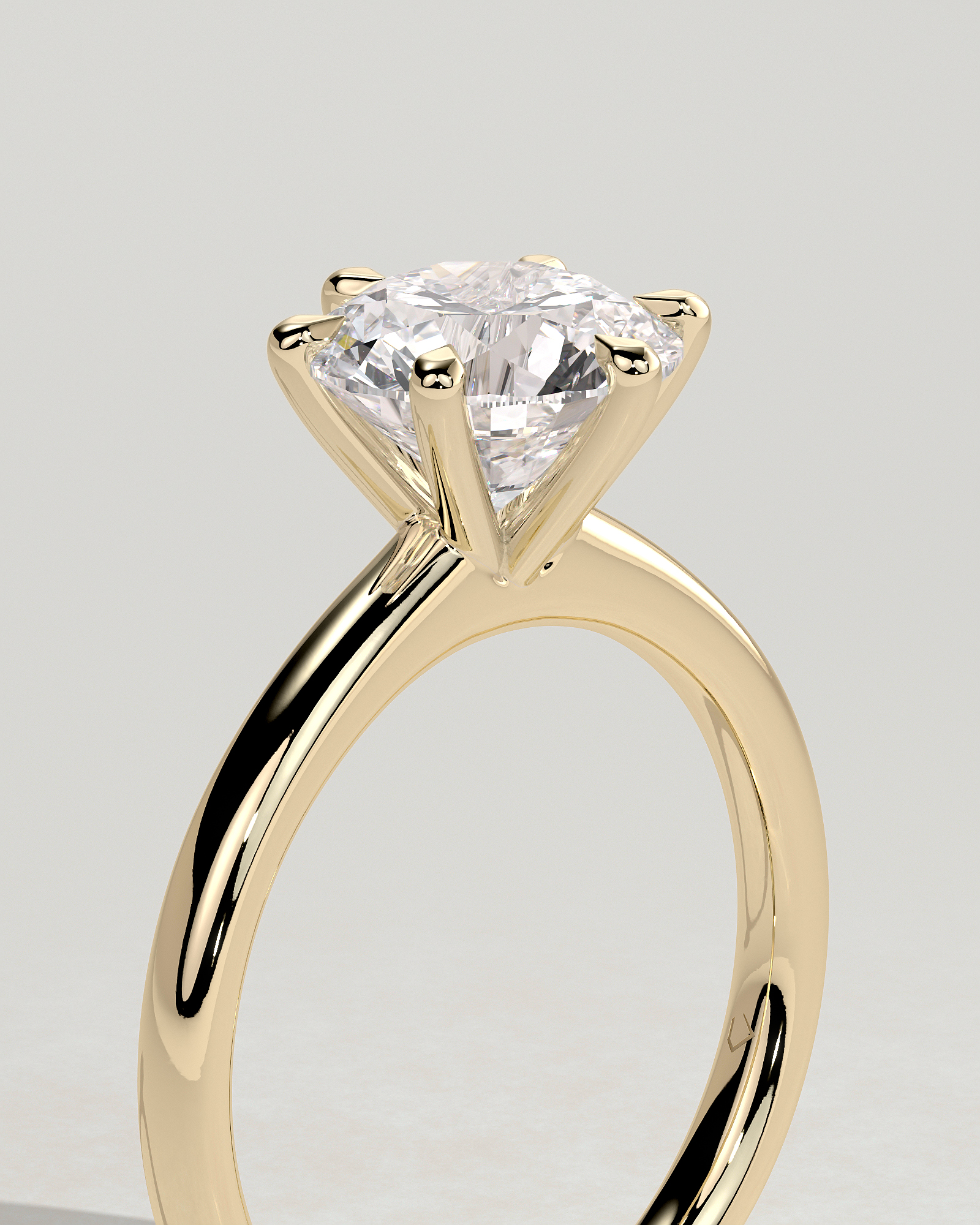 Daniela - Six Claw Solitaire - 18k Yellow Gold