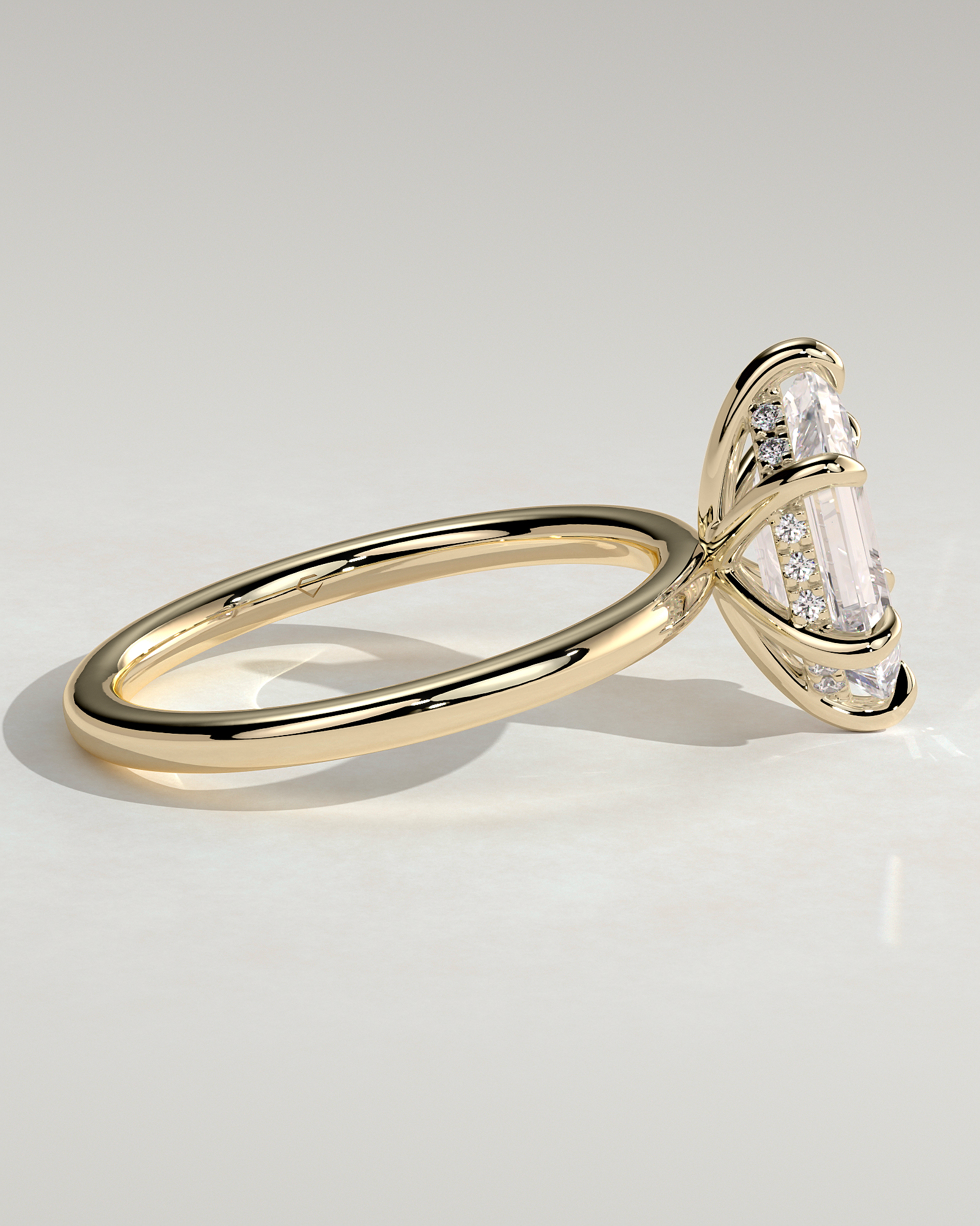 Delta - 6 Claw Elongated Hexagon with Hidden Halo - 18k Yellow Gold