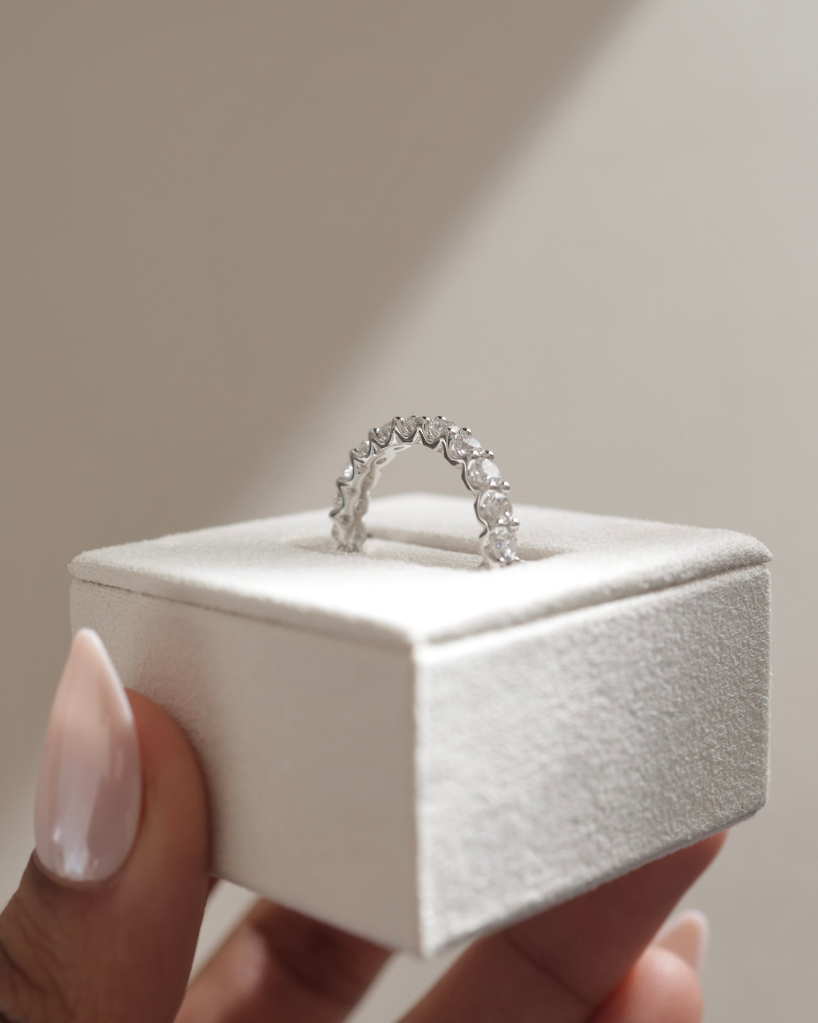 Elizabeth  Full Eternity Ring Lifestyle Image