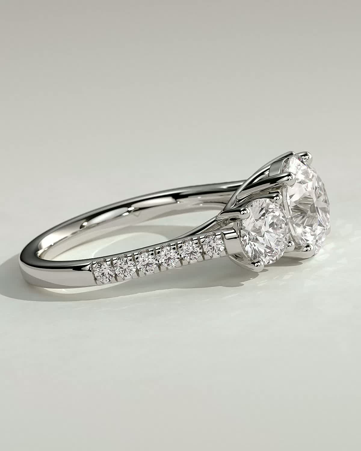 Ella  Round Trilogy with Pav - 18k White Gold