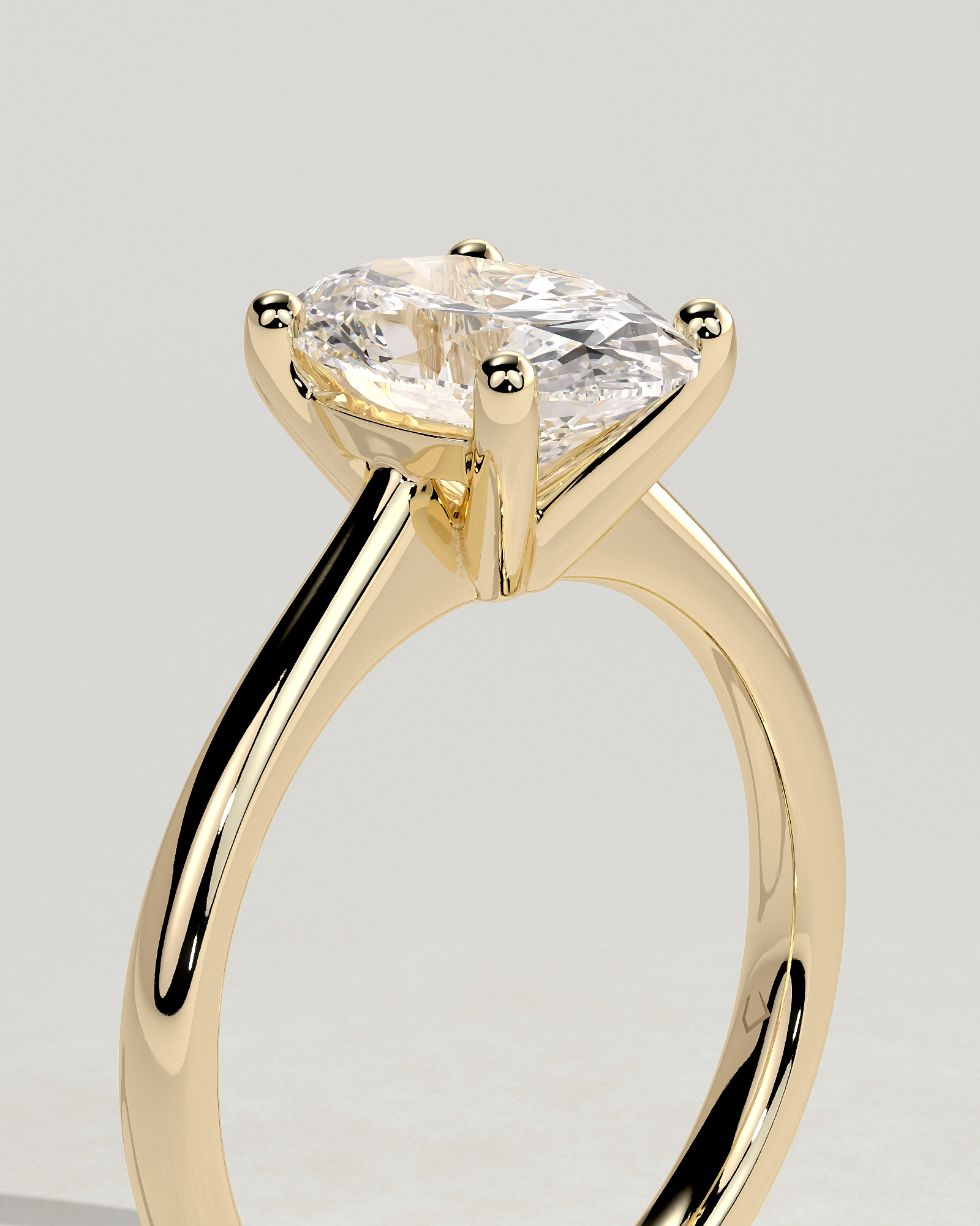 Emily - Oval Solitaire with Tapered Band - 18k Yellow Gold