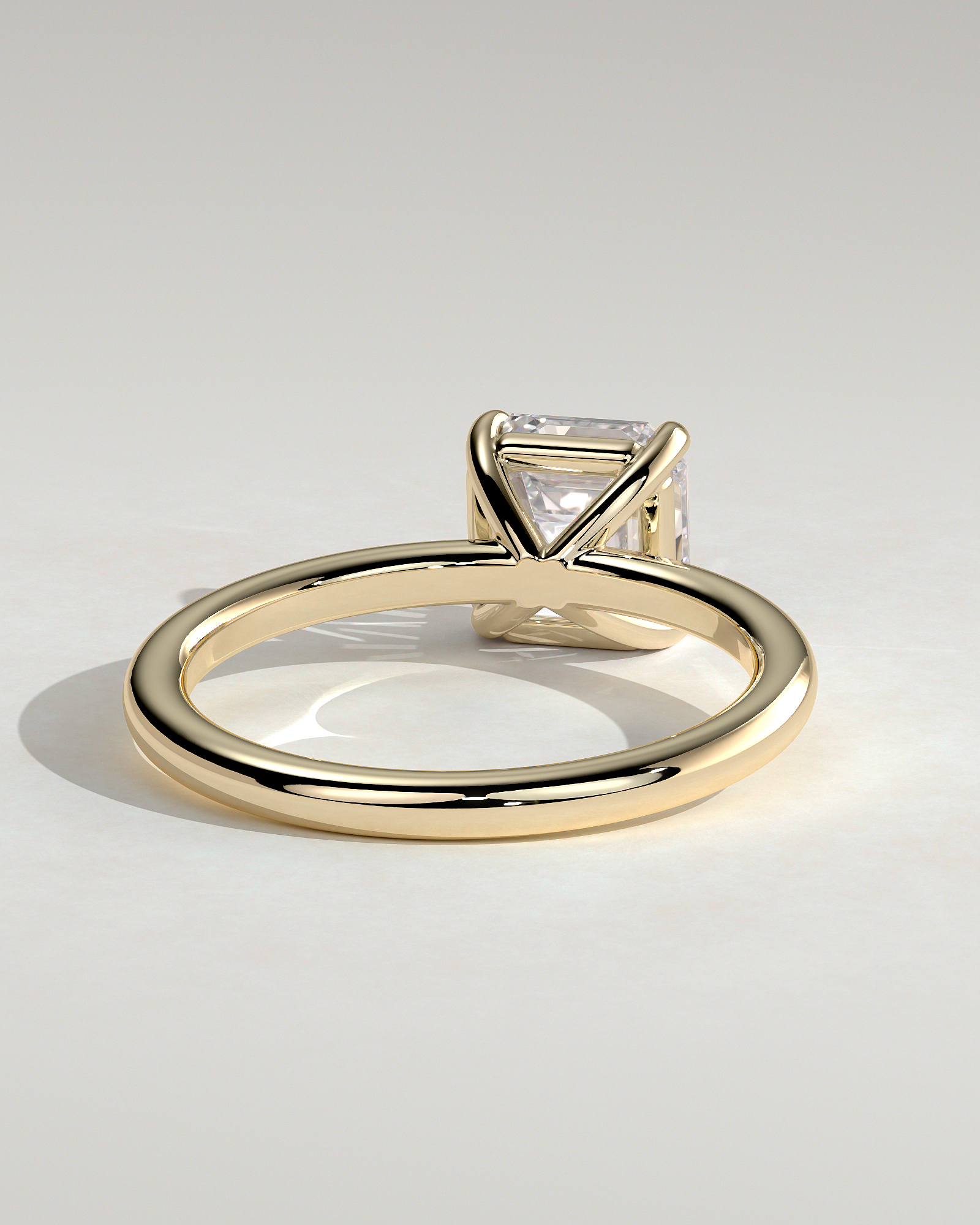 Emmy - 4 Claw Asscher Solitaire - 18k Yellow Gold