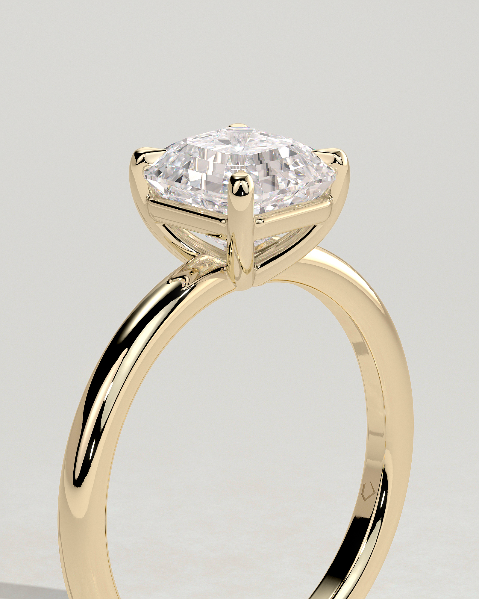 Emmy - 4 Claw Asscher Solitaire - 18k Yellow Gold