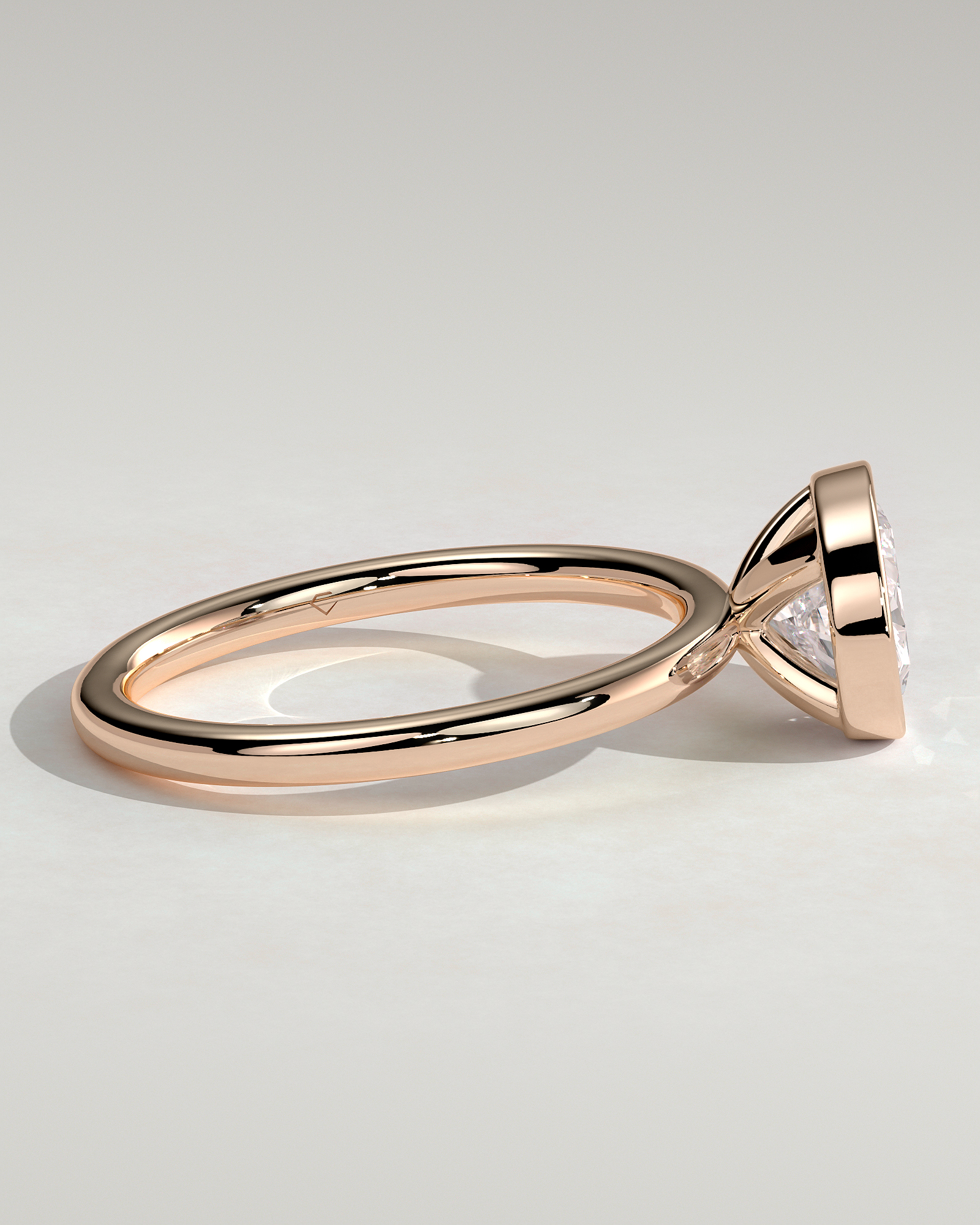 Erin - Bezel Oval East-West Solitaire - 18k Rose Gold