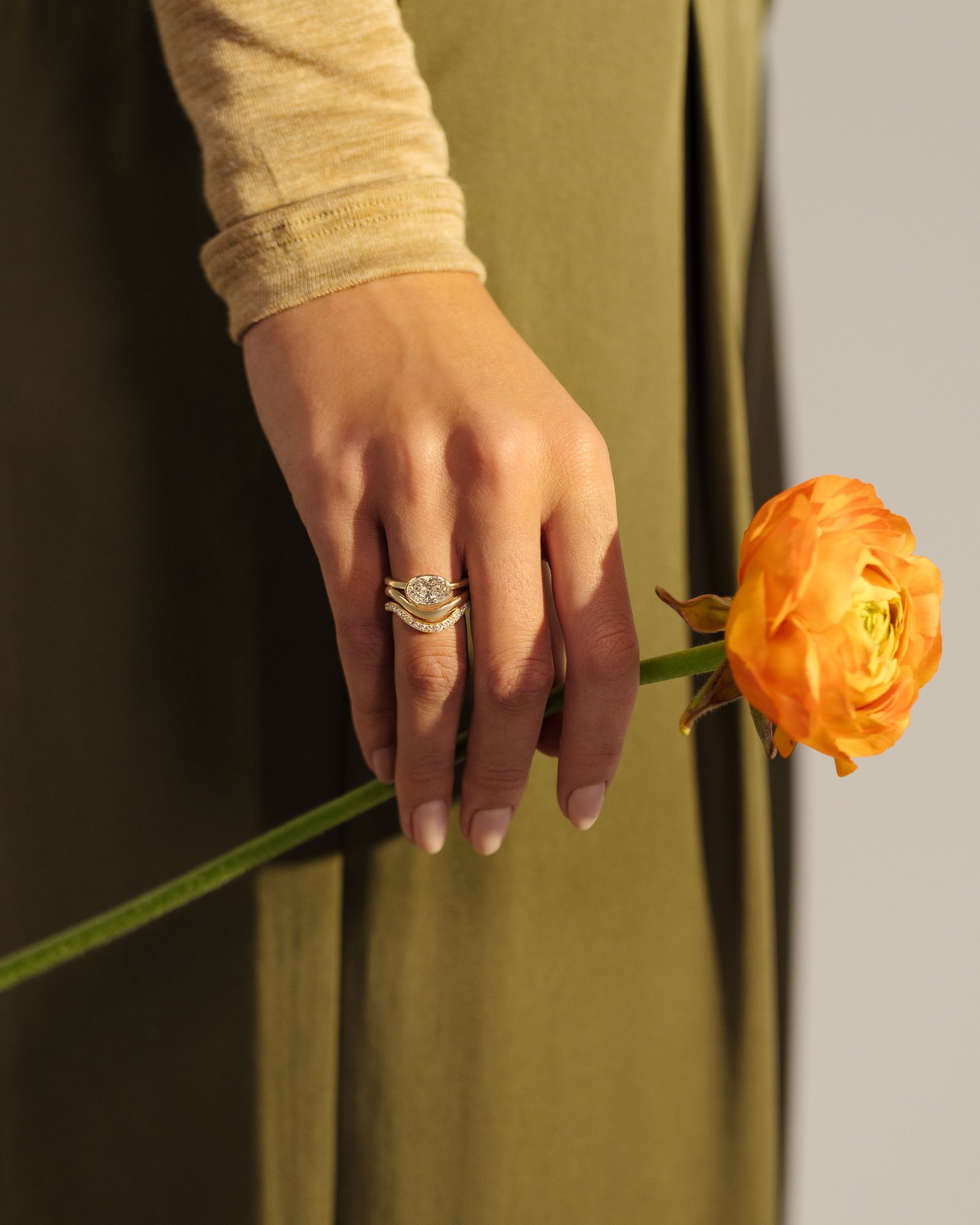 Erin - Bezel Oval East-West Solitaire Lifestyle Image