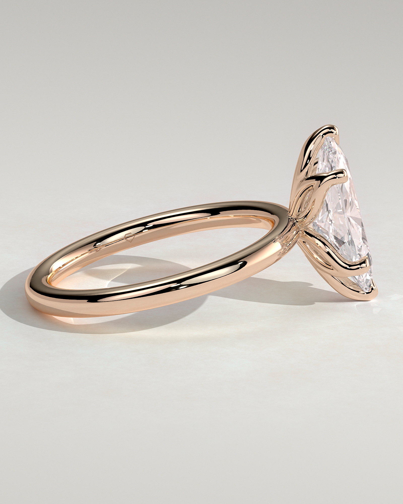 Eve - 6 Claw Marquise Solitaire - 18k Rose Gold