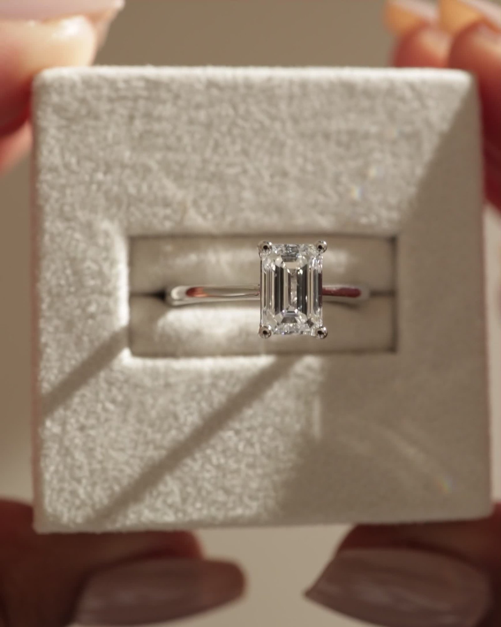 Freya  Emerald Solitaire Lifestyle Image