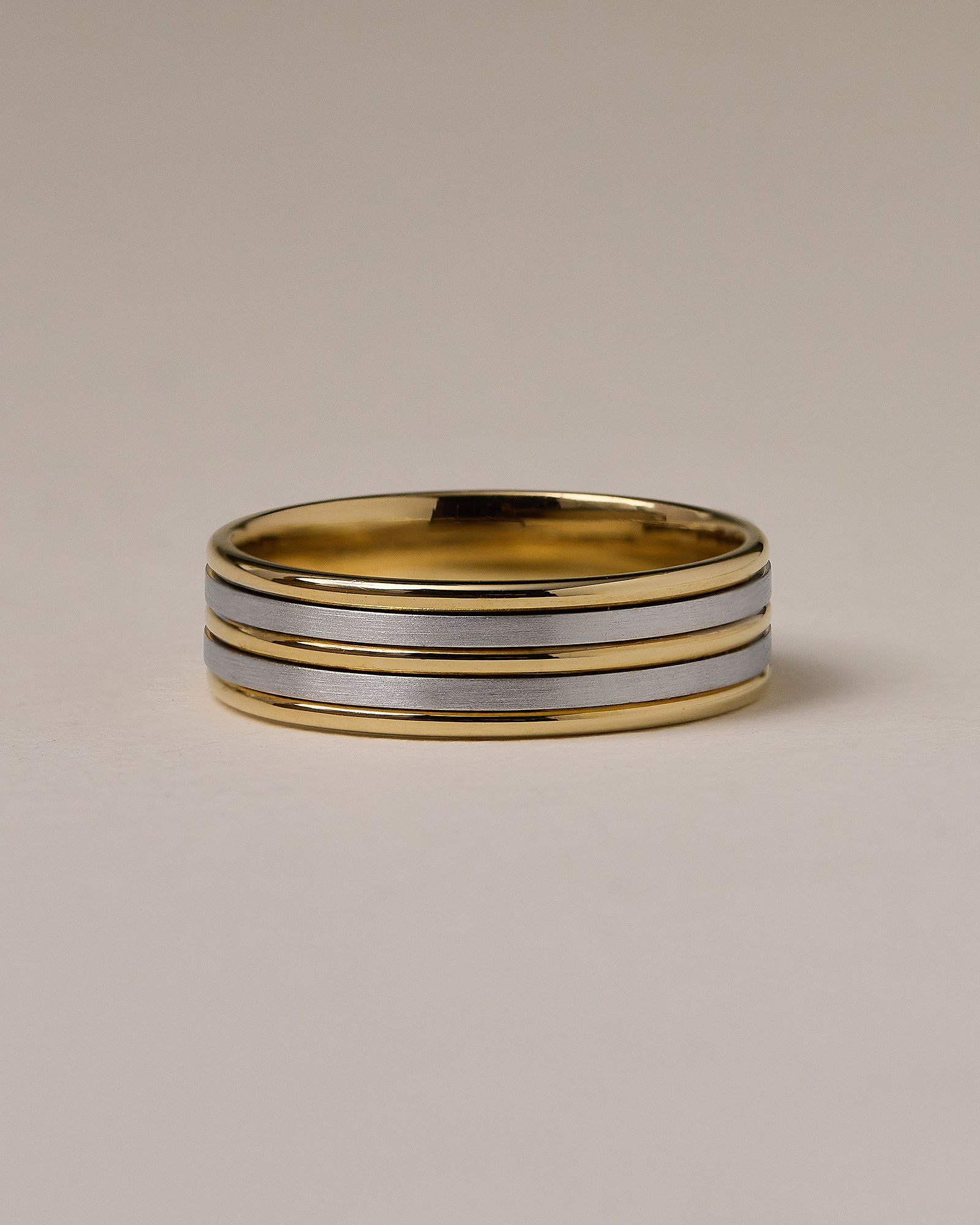 Gabriel Mens Wedding Ring Lifestyle Image