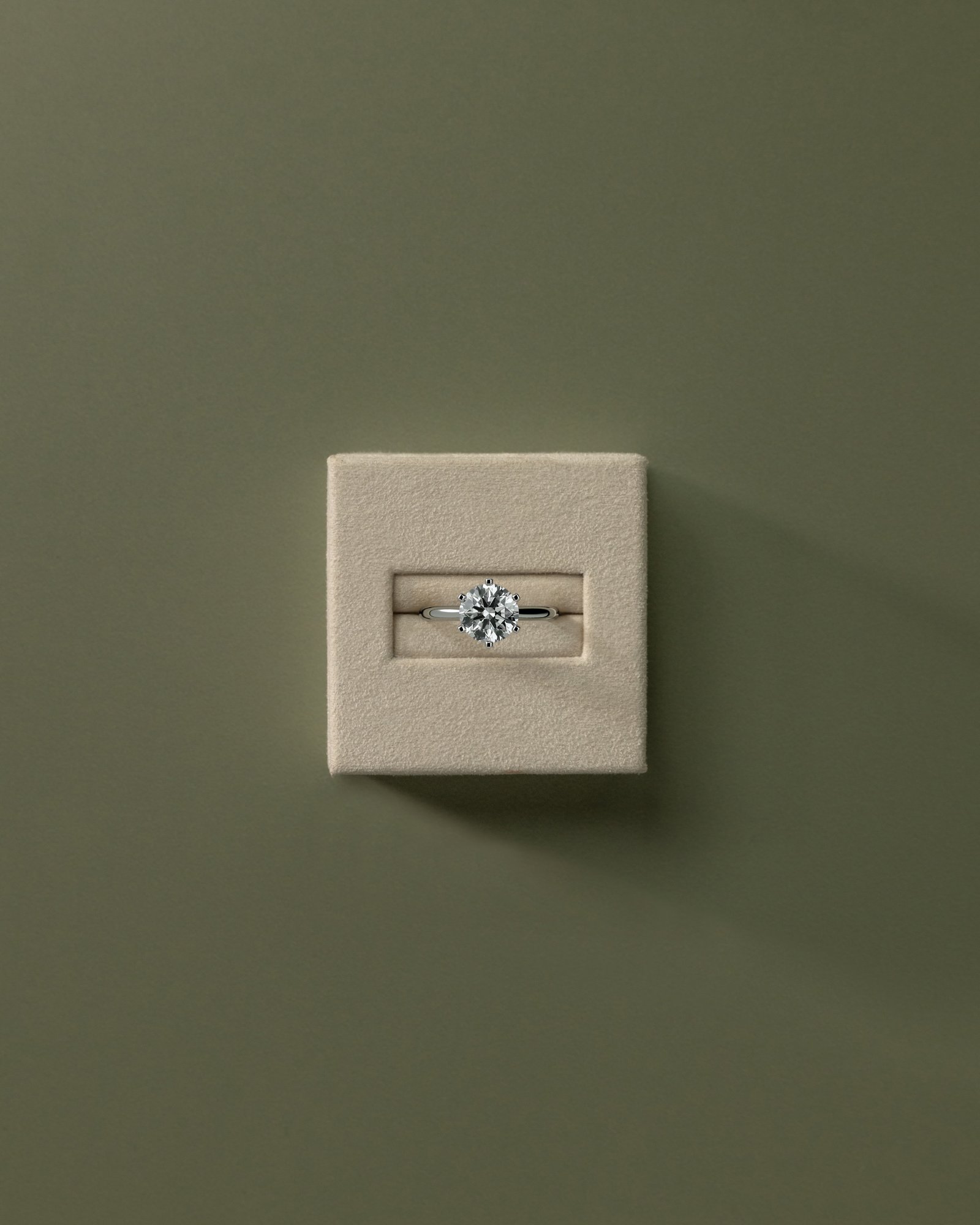 Gabrielle  6 Claw Solitaire - 18k White Gold