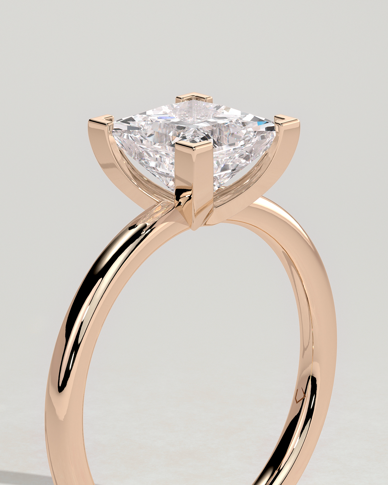 Glinda - 4 Claw Princess Solitaire - 18k Rose Gold