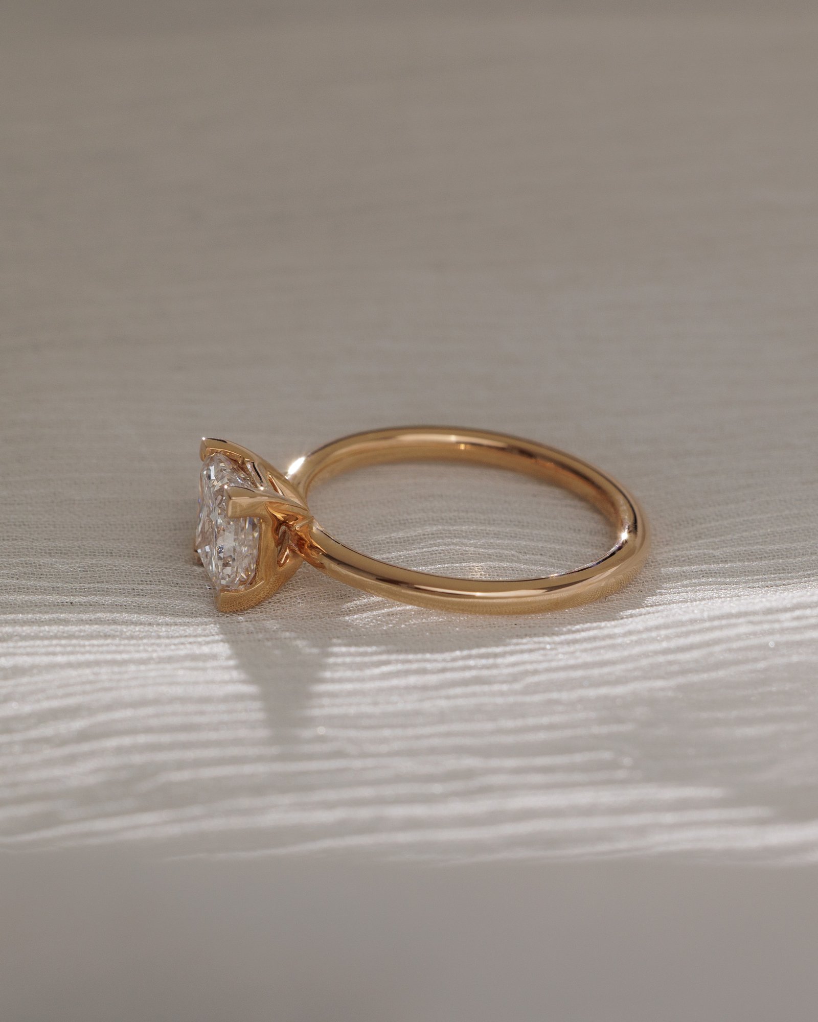 Glinda - 4 Claw Princess Solitaire Lifestyle Image