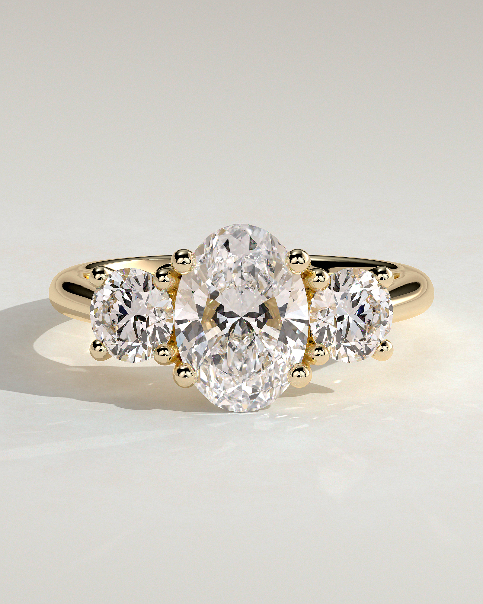 Grace  Trellis Oval Trilogy - 18k Yellow Gold