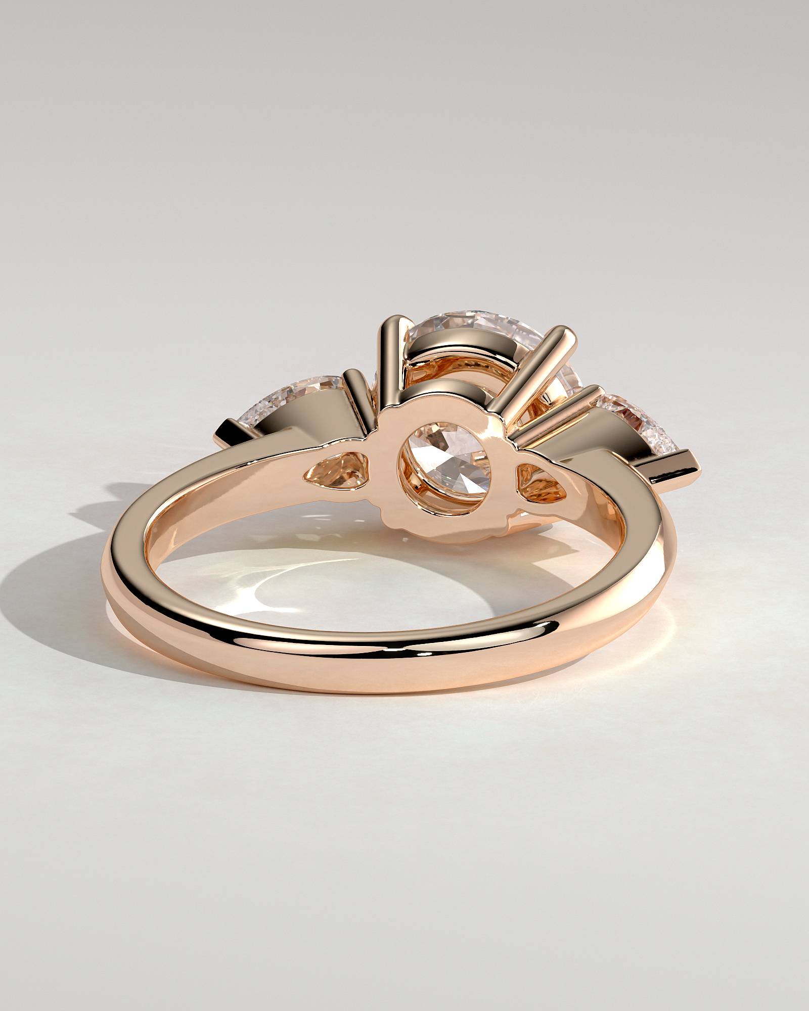 Halle - 4 Claw Basket Set Trilogy - 18k Rose Gold