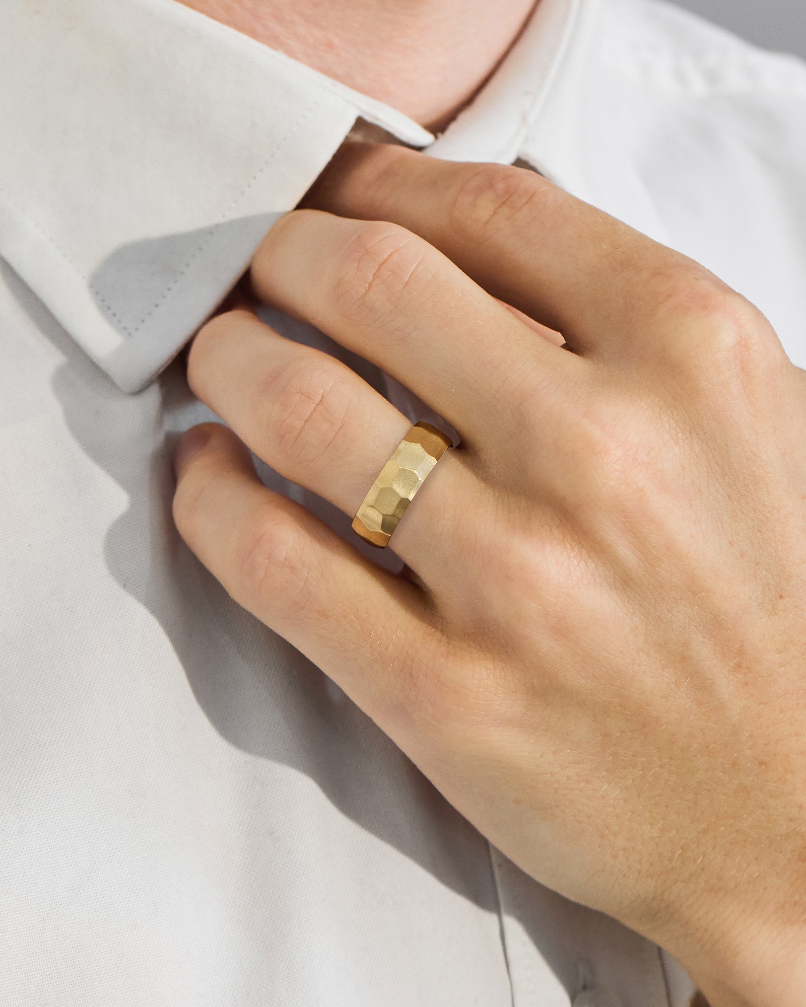 Harry Mens Wedding Ring Lifestyle Image