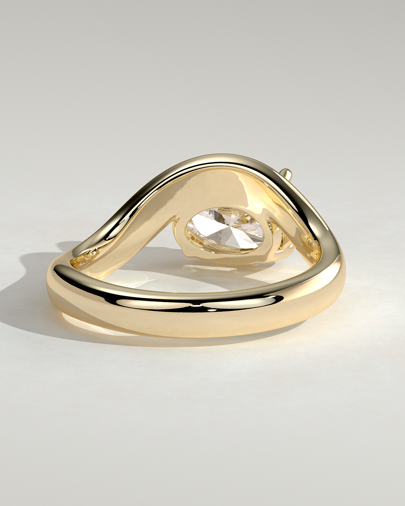 Hayley - Oval Solitaire with Twist Band - 18k Yellow Gold