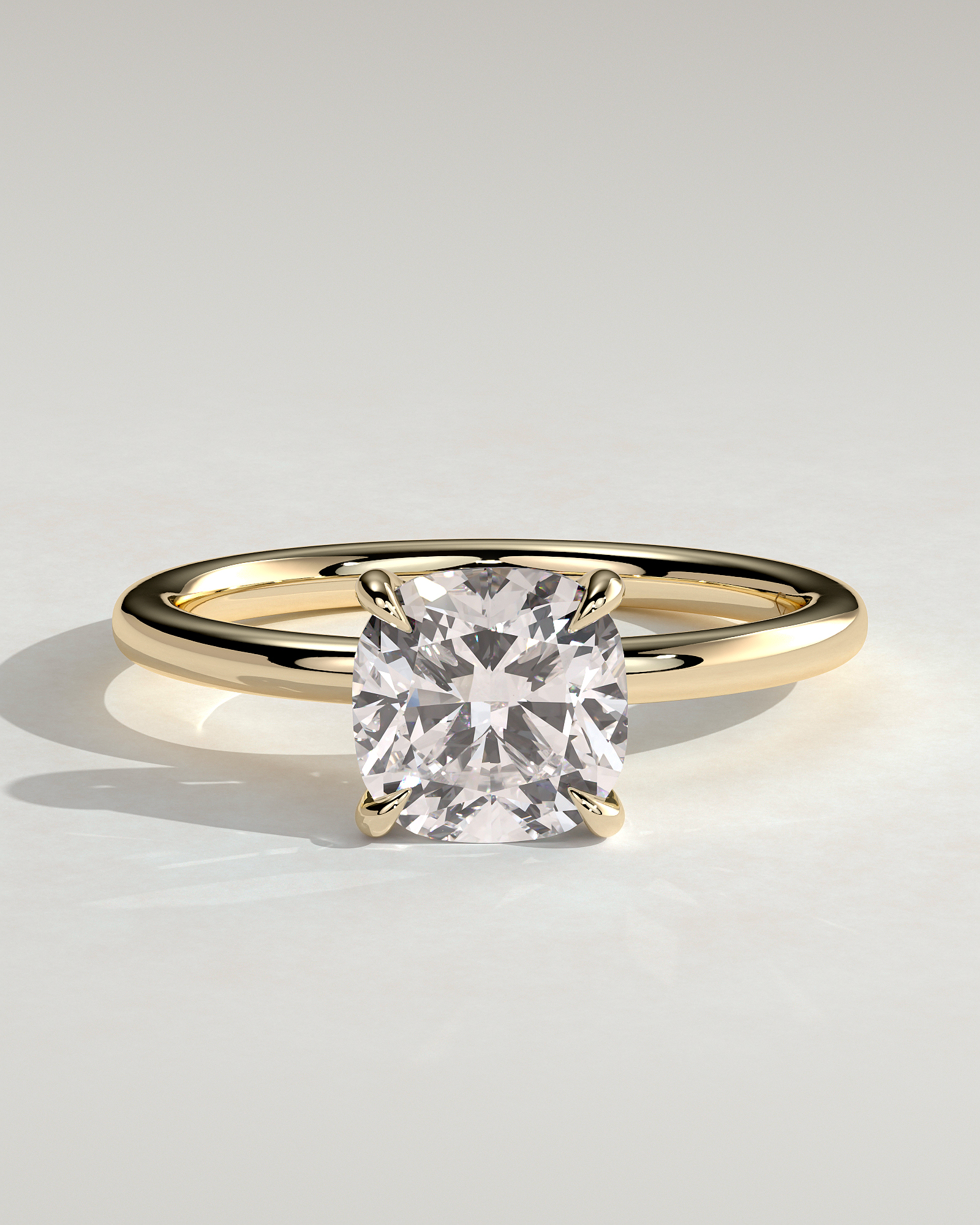 Hazel - Cushion Solitaire - 18k Yellow Gold