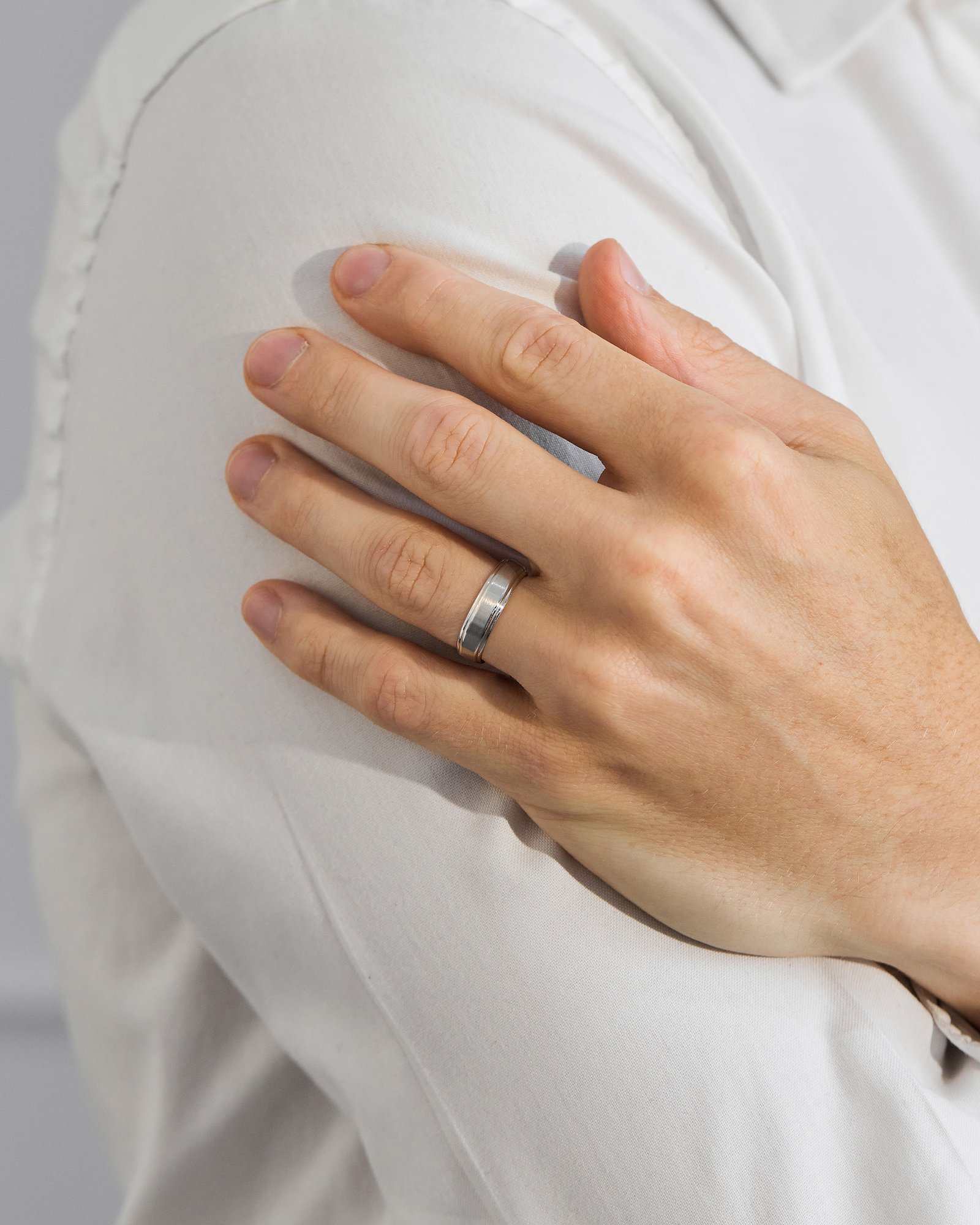 Isaiah Mens Wedding Ring Lifestyle Image