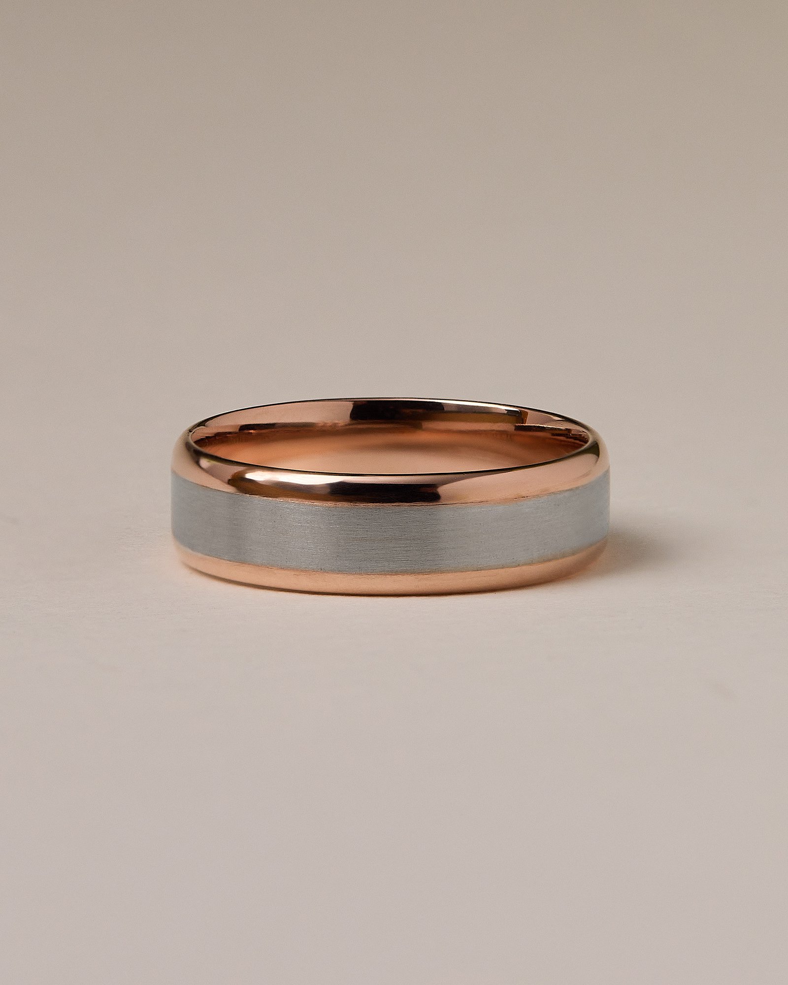 Jason Mens Wedding Ring Lifestyle Image