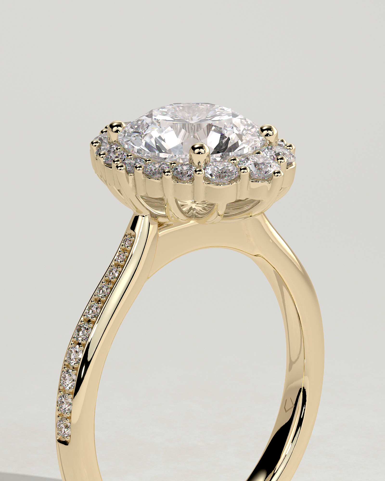 Jessica  Vintage-Style Round Halo with Pav - 18k Yellow Gold