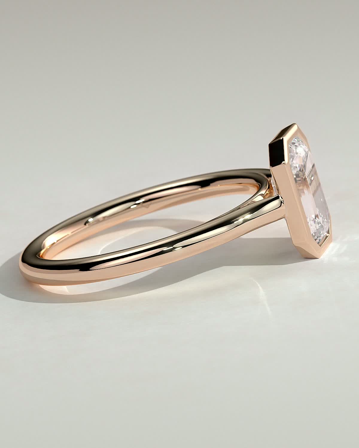 Journee - Bezel Set Emerald Solitaire - 18k Rose Gold