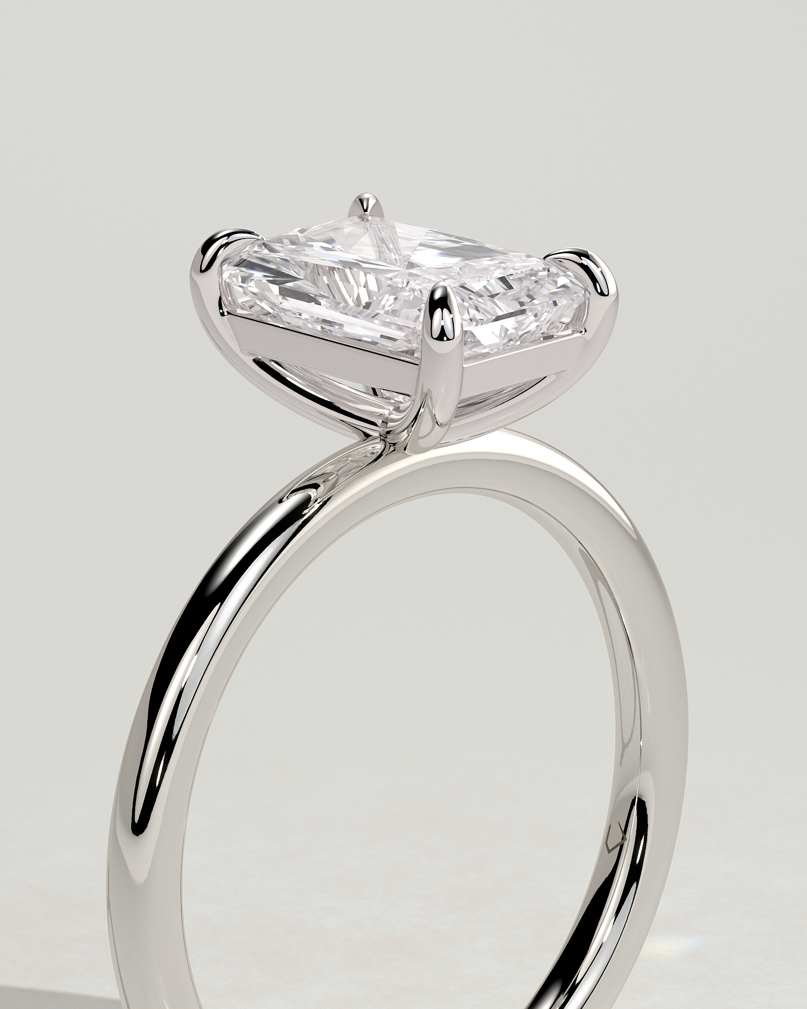Judy - Radiant Solitaire - 18k White Gold High Setting