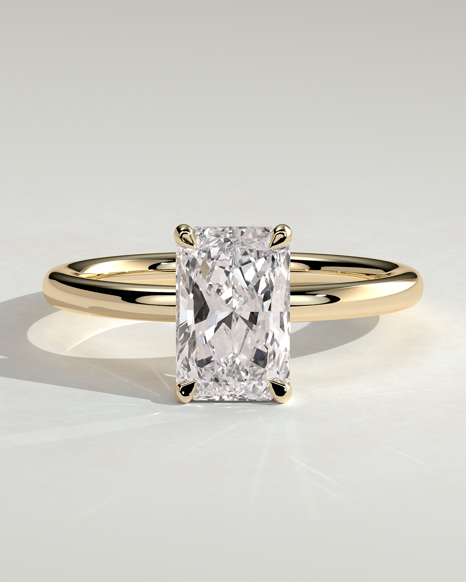 Judy - Radiant Solitaire - 18k Yellow Gold