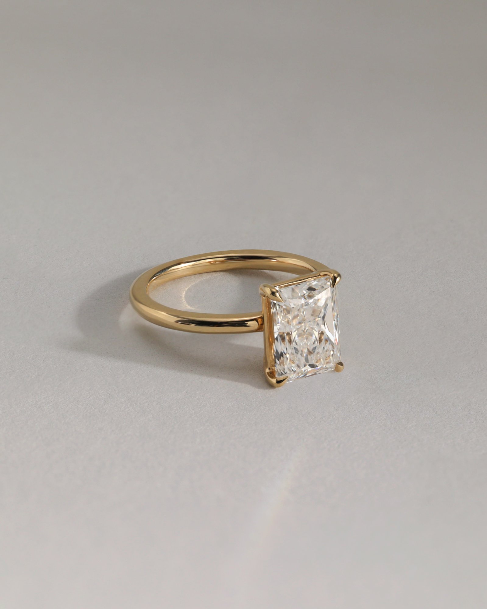 Judy - Radiant Solitaire Lifestyle Image