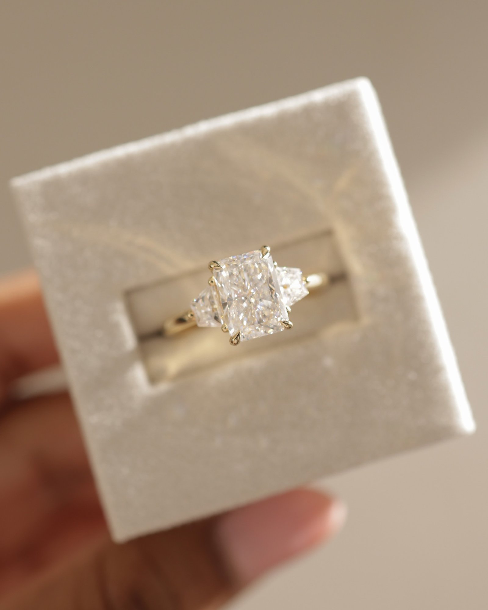 Juliette - Radiant Trilogy Lifestyle Image